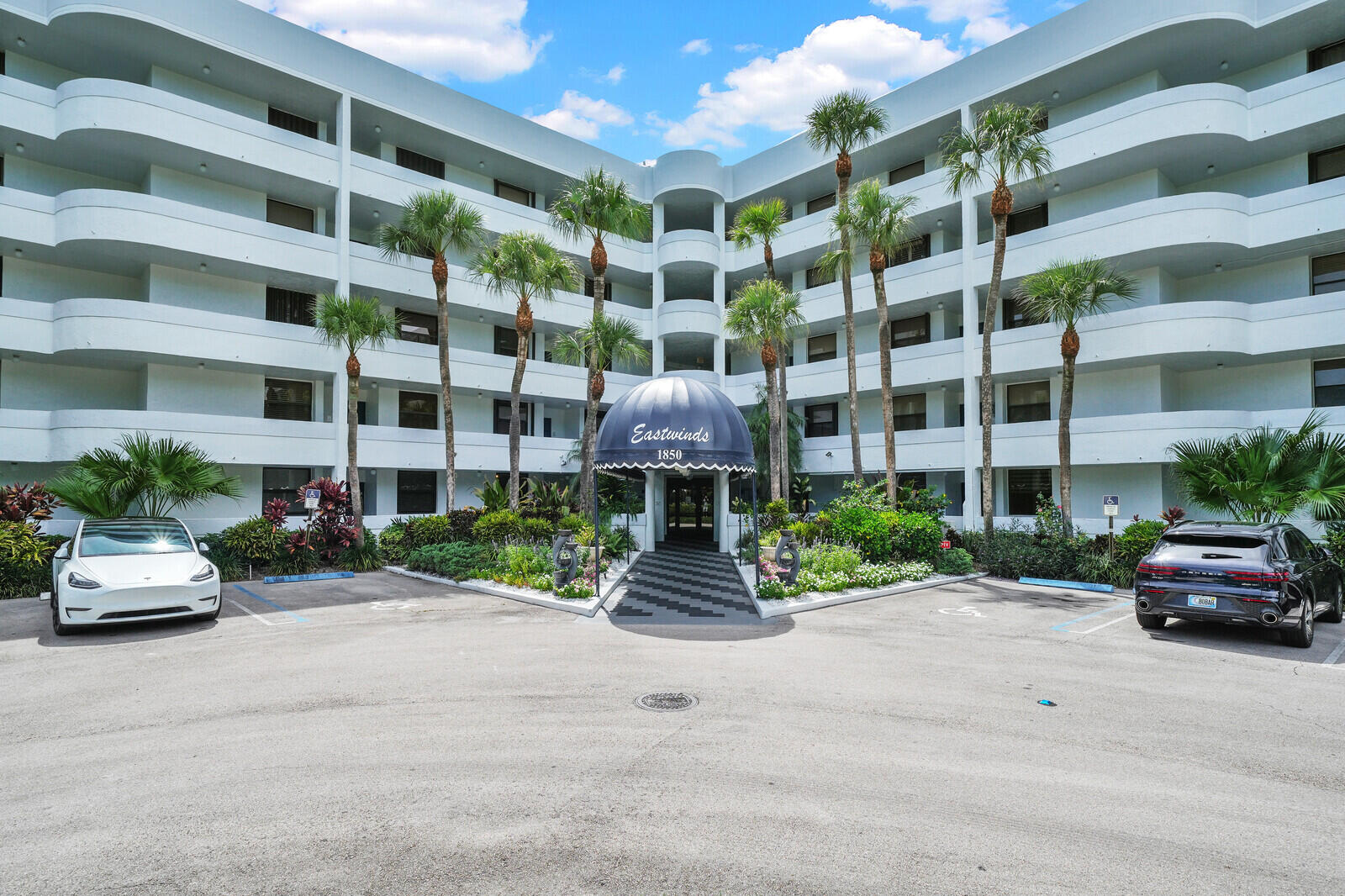 1850 Homewood Boulevard 108