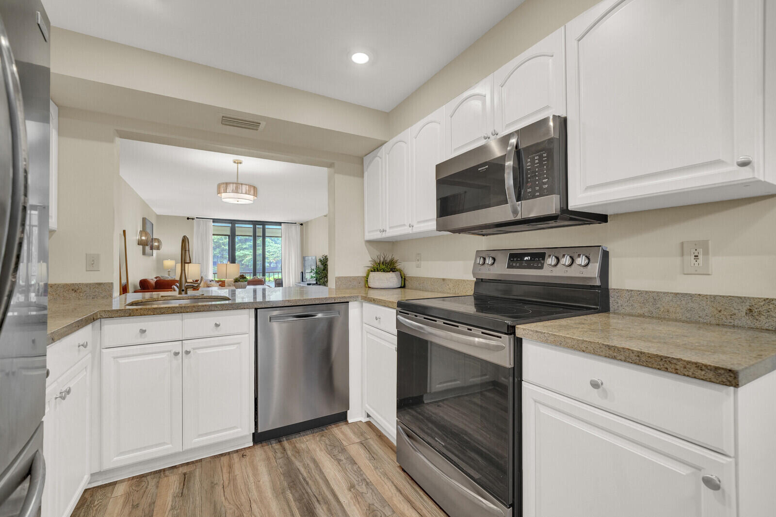 1850 Homewood Boulevard 108