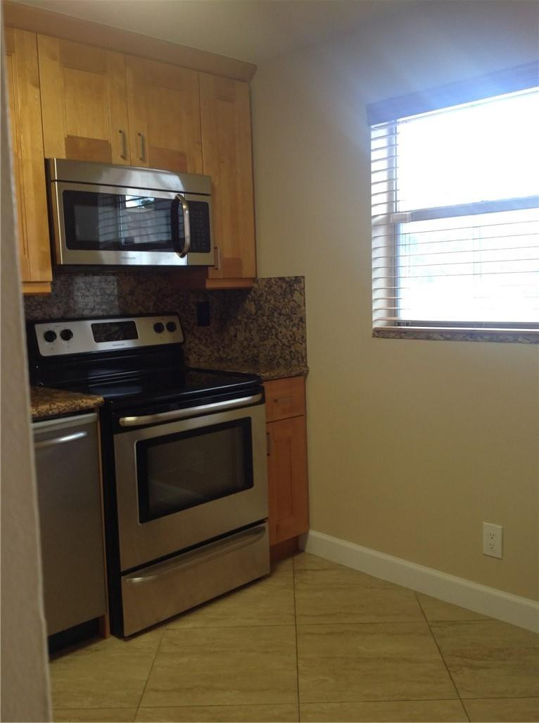 3550 NW 104th Avenue 5