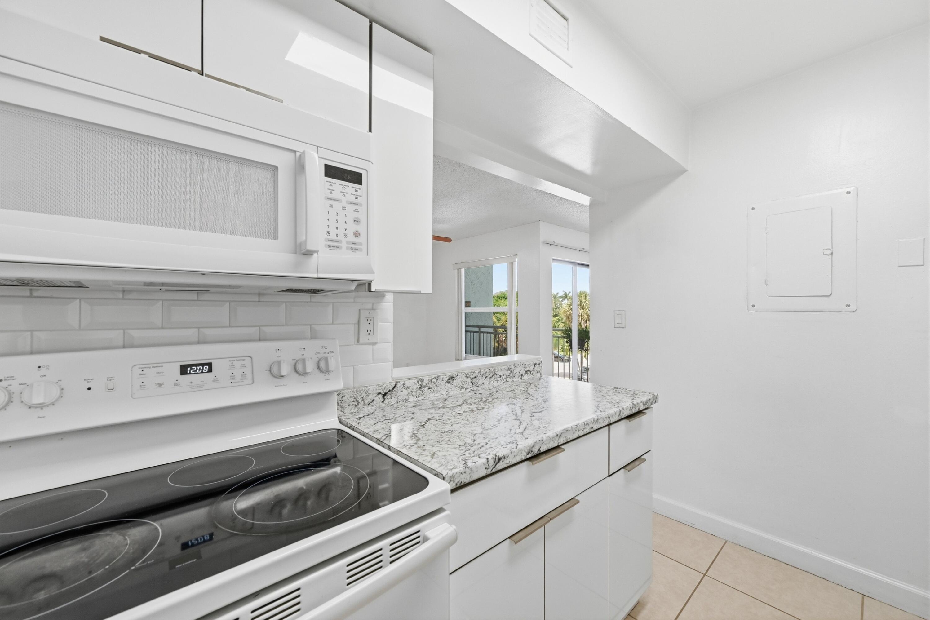 505 S PINE ISLAND Road B310