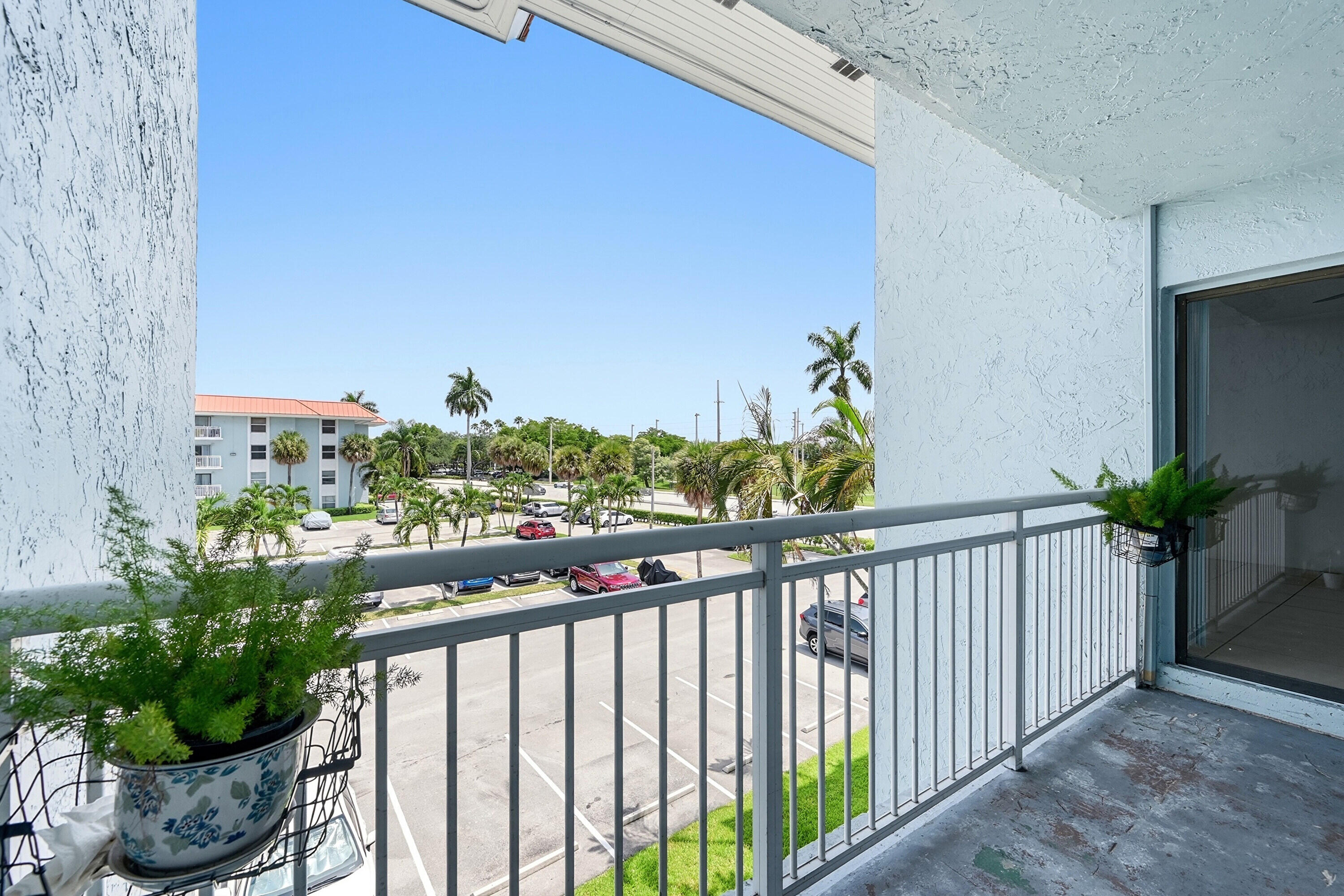 505 S PINE ISLAND Road B310