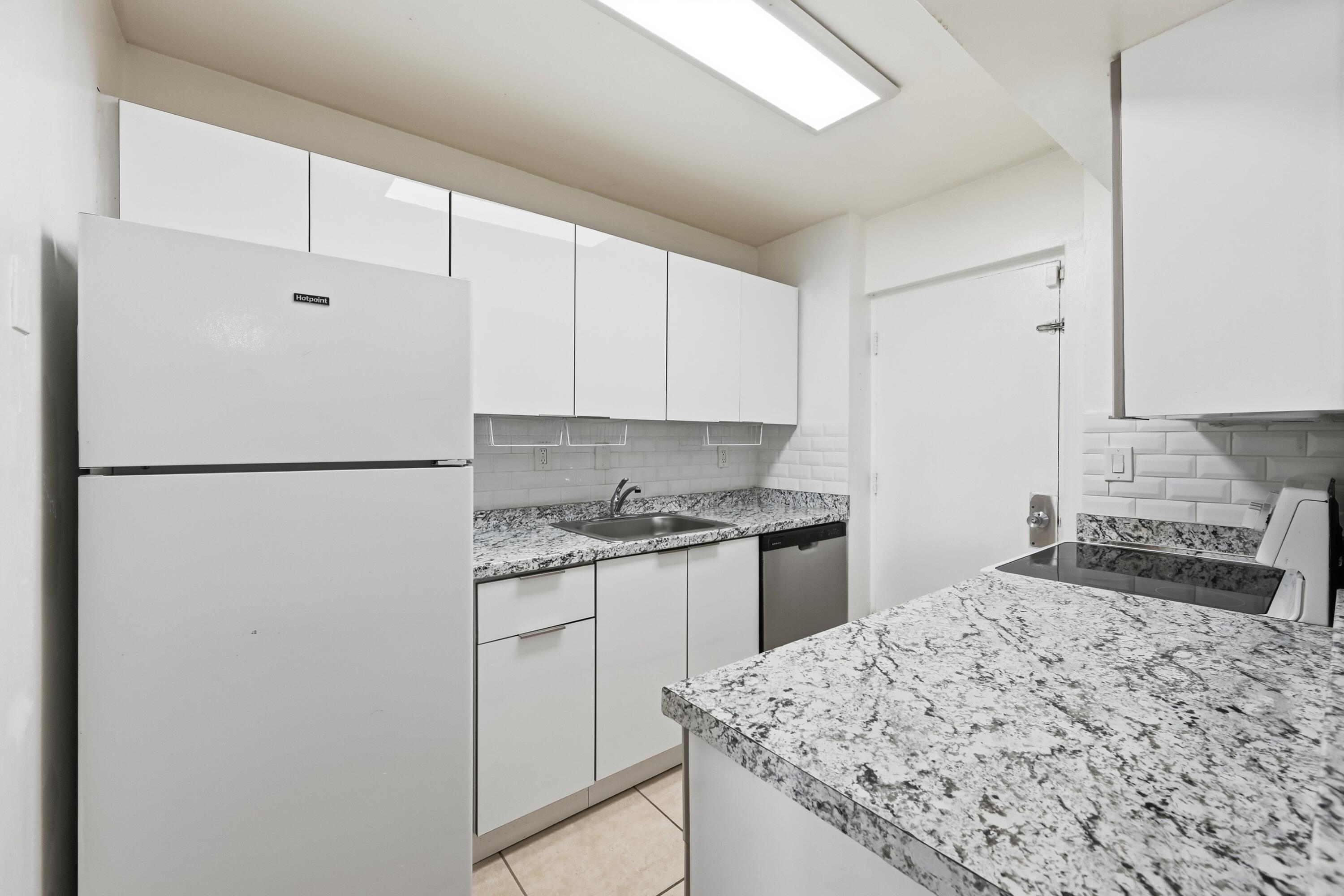 505 S PINE ISLAND Road B310