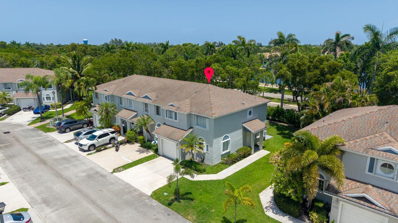 1130 SW 44th Avenue