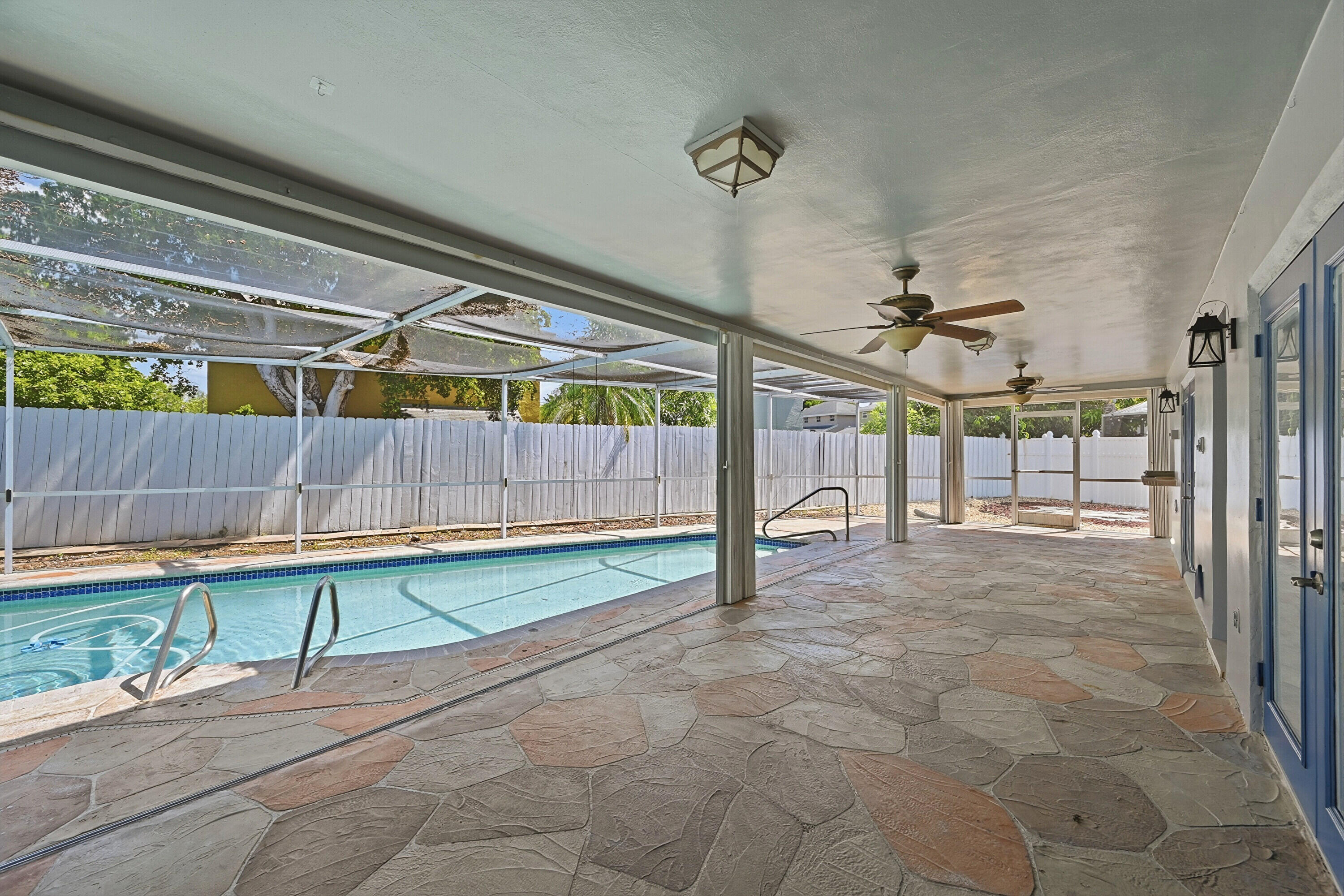 5831 NW 56TH Place
