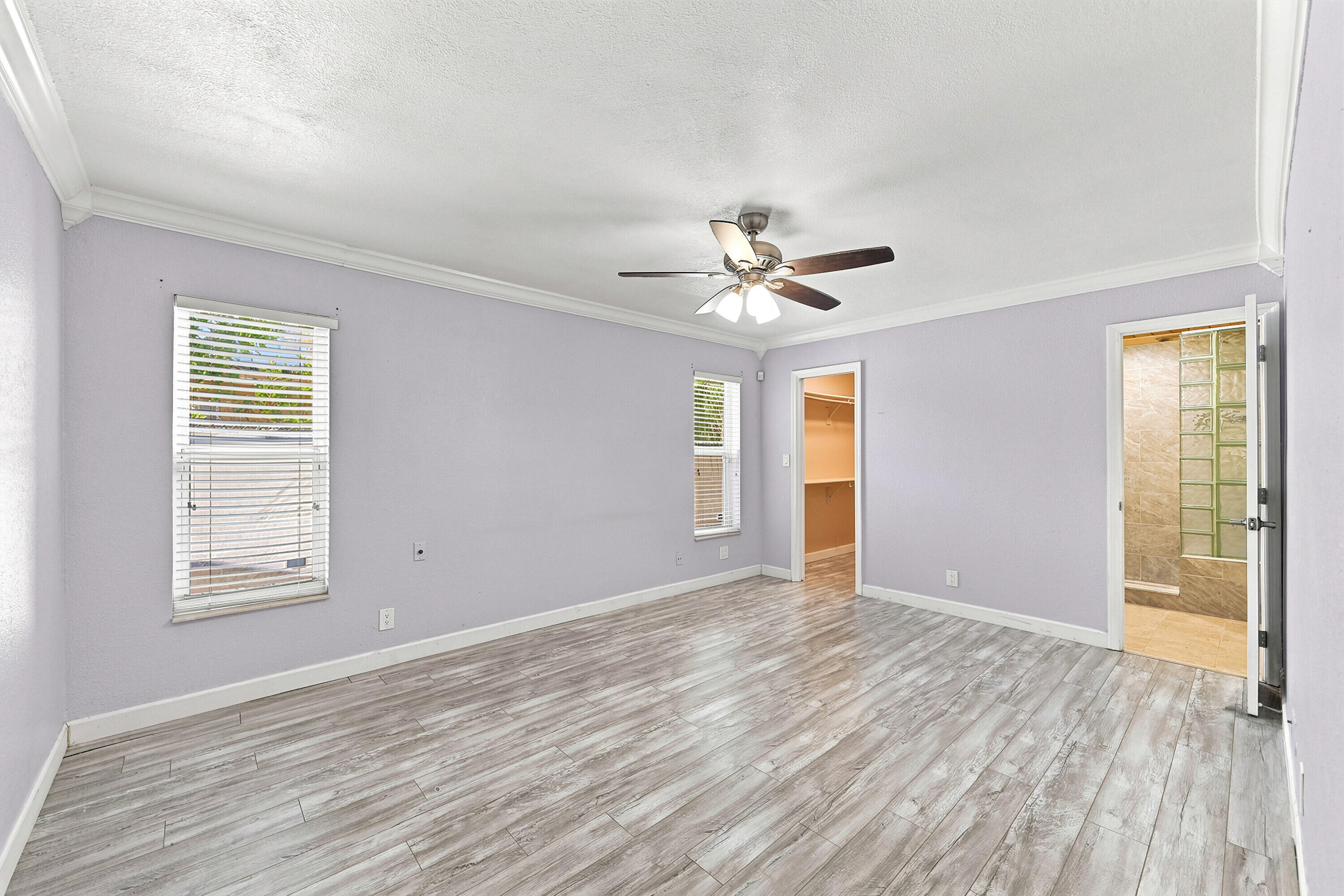 5831 NW 56TH Place
