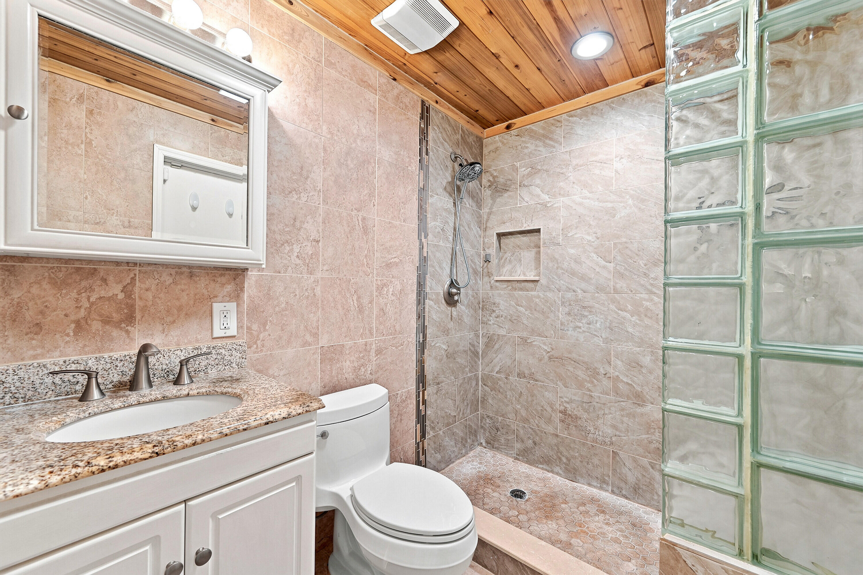 5831 NW 56TH Place