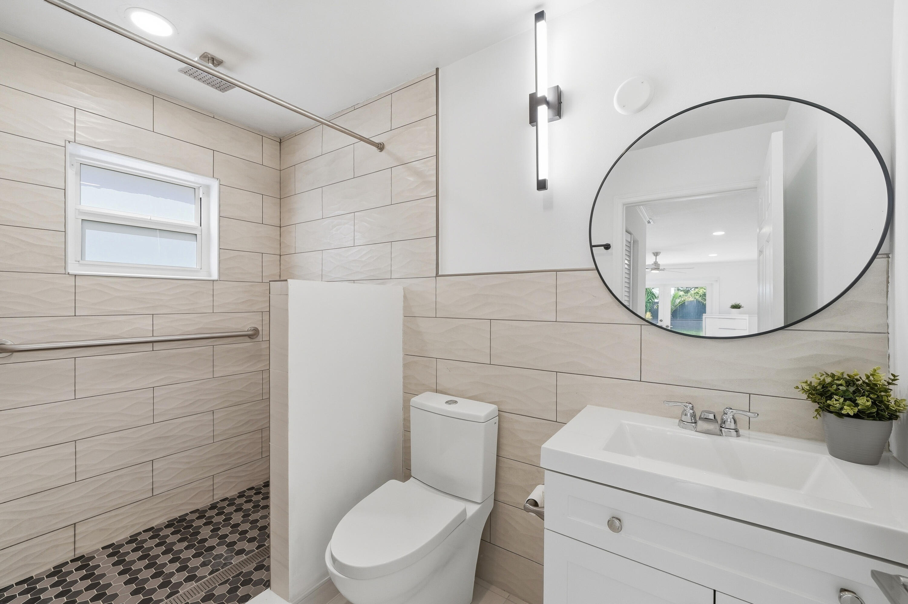 25 CEDAR Circle