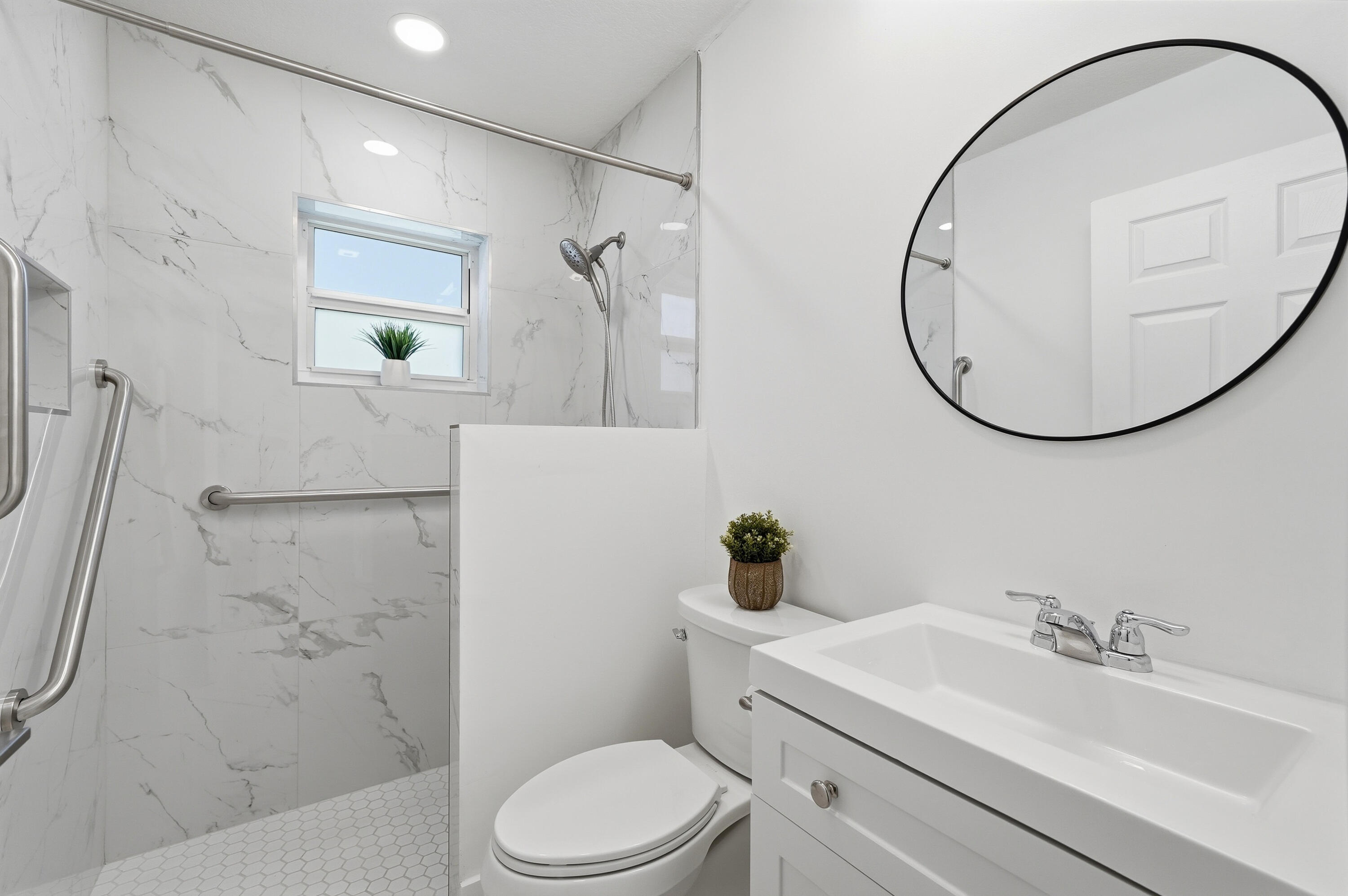 25 CEDAR Circle