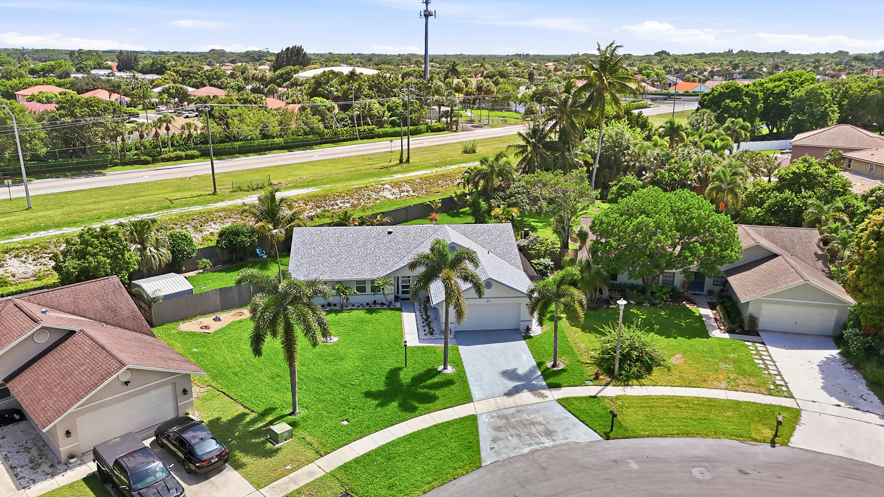 25 CEDAR Circle