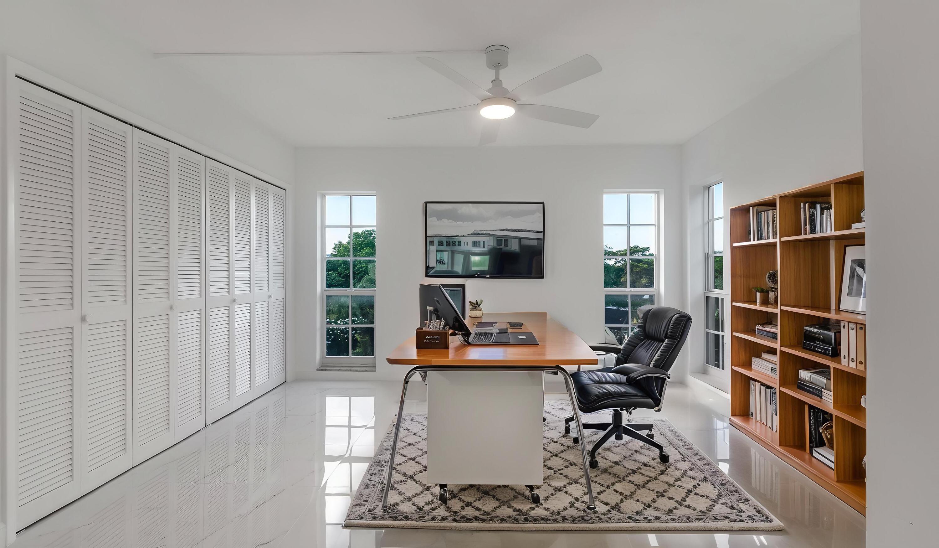 3000 N PALM AIRE Drive 407