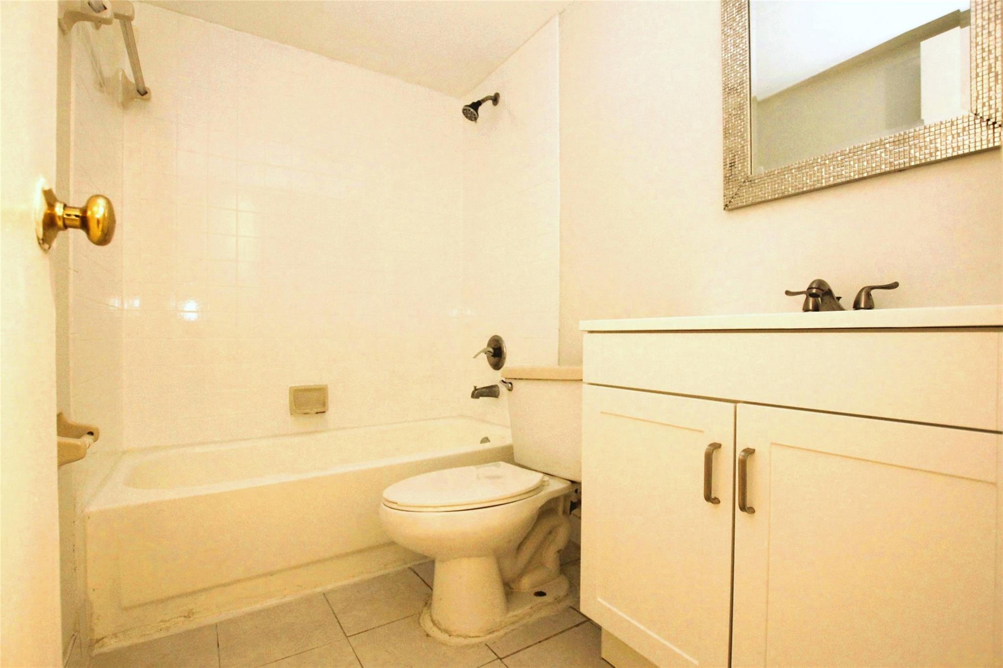 217 LAKE POINTE Drive 107