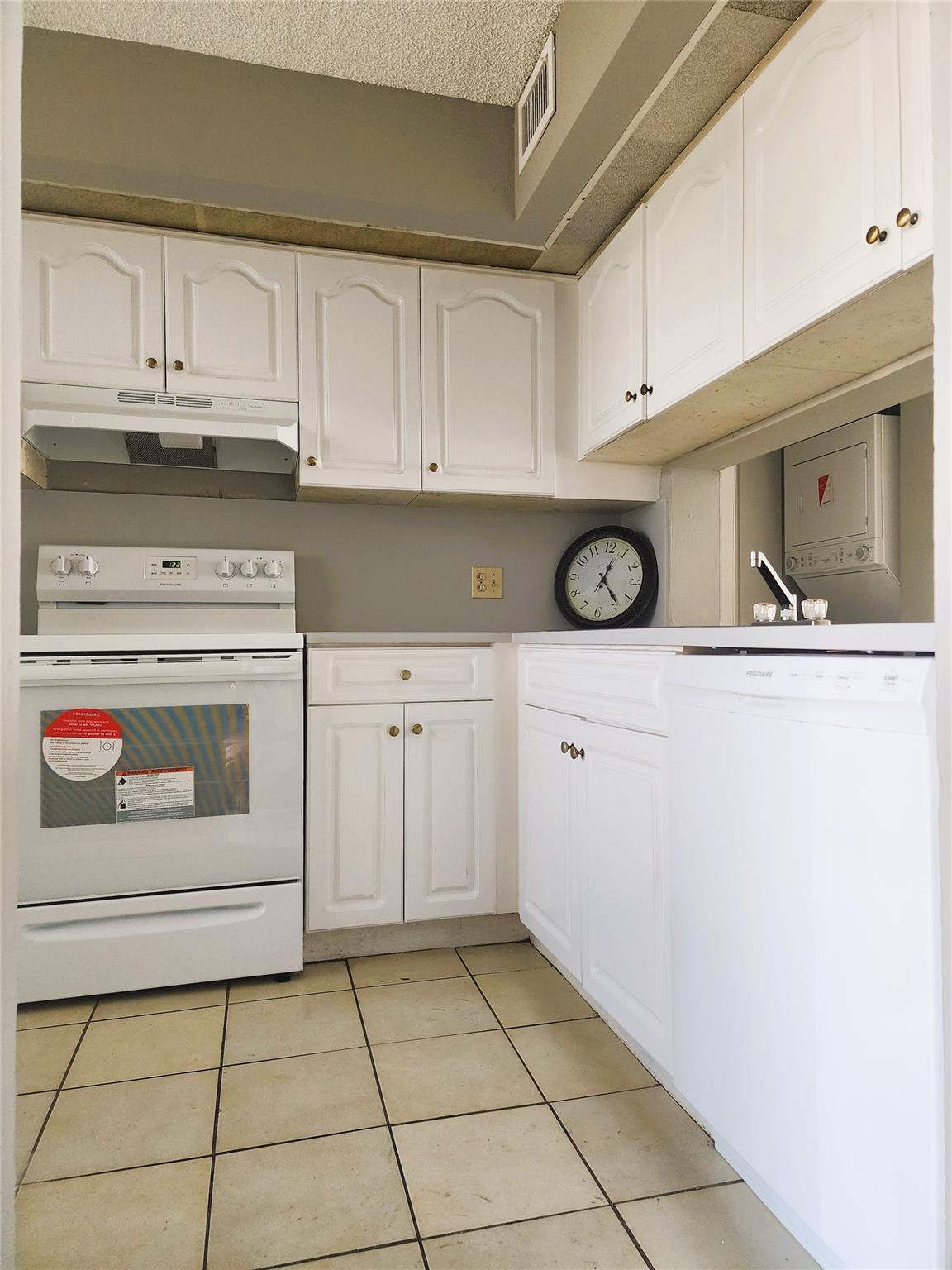 217 LAKE POINTE Drive 107