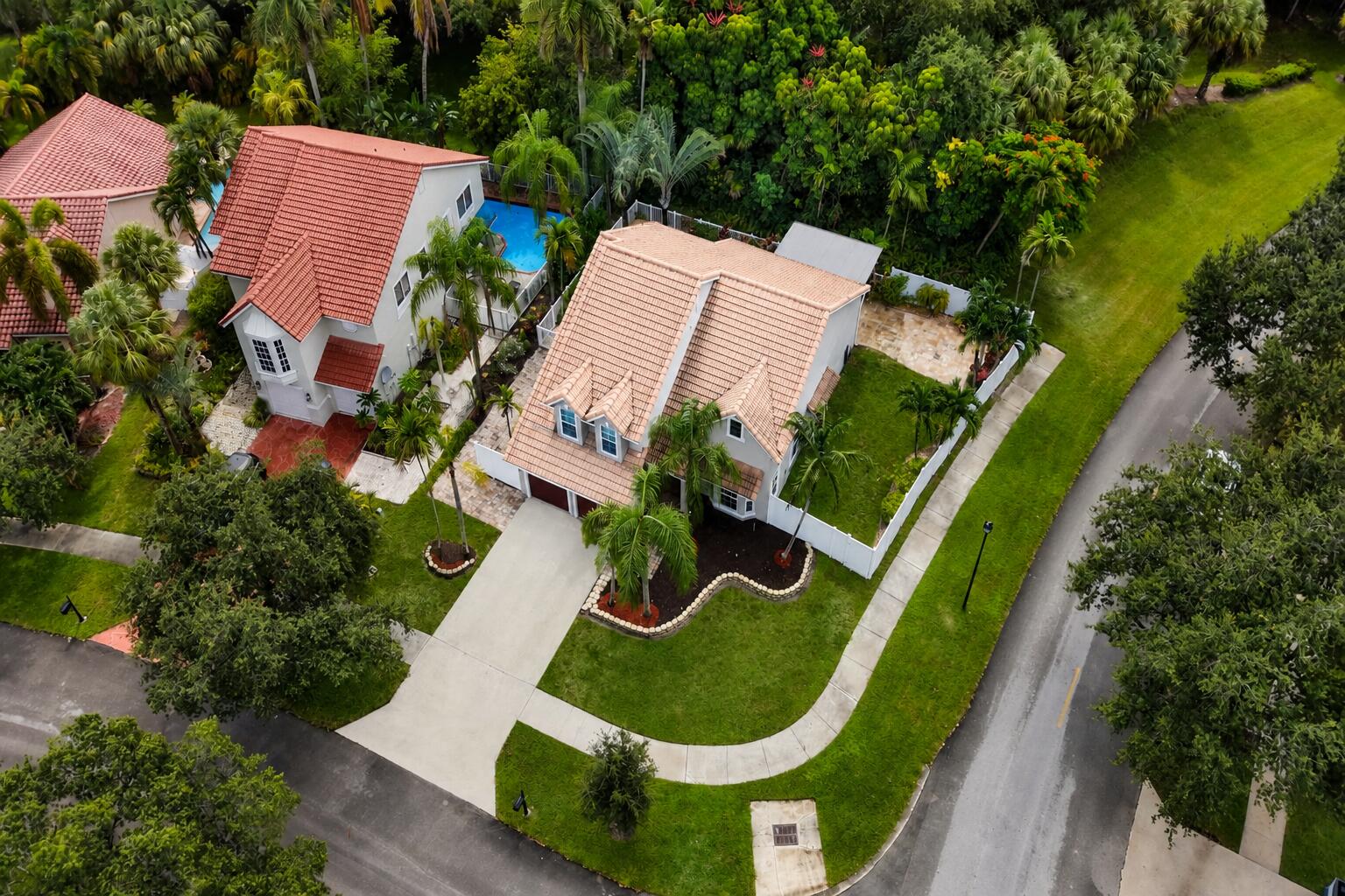 6400 NW 57TH Lane