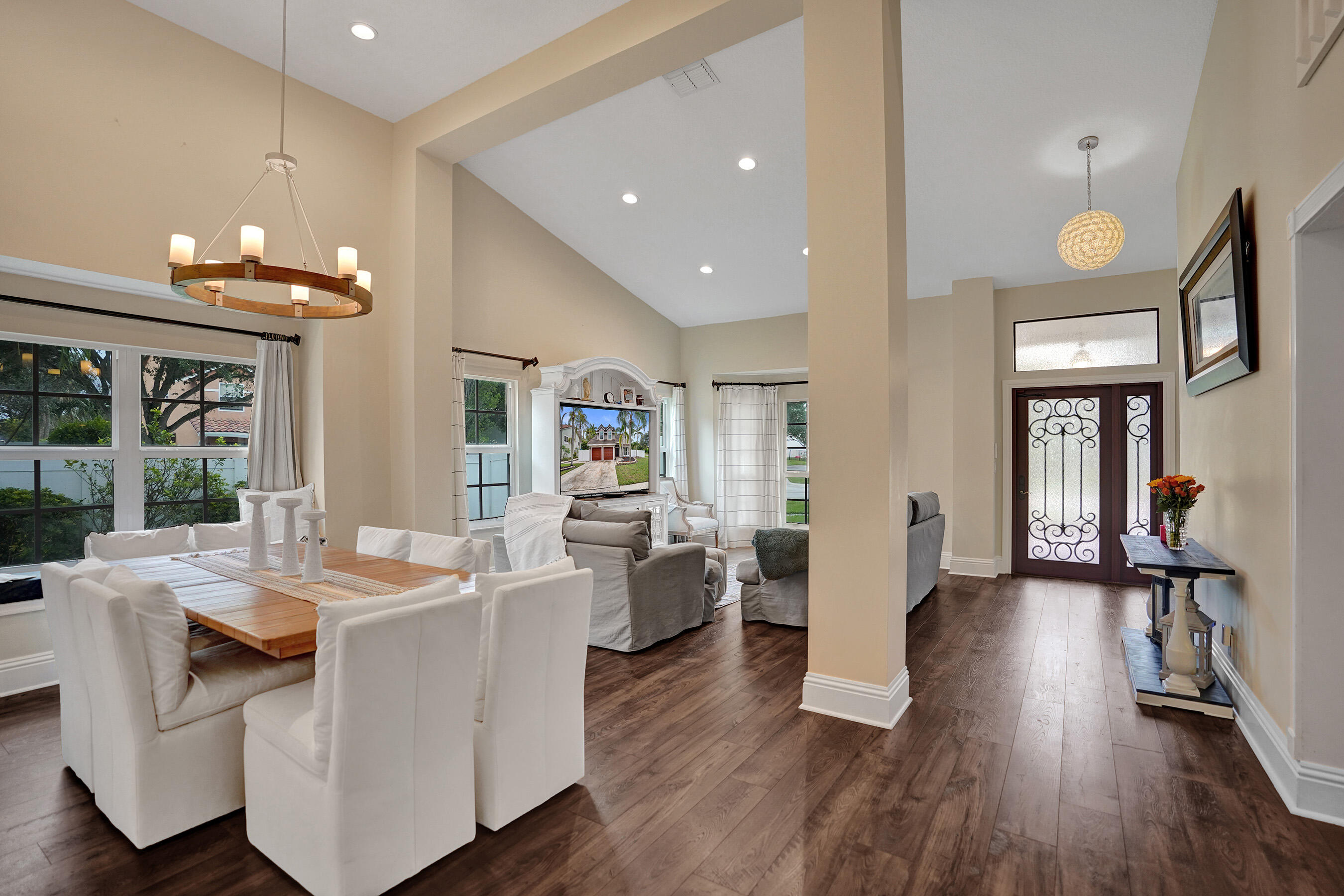 6400 NW 57TH Lane