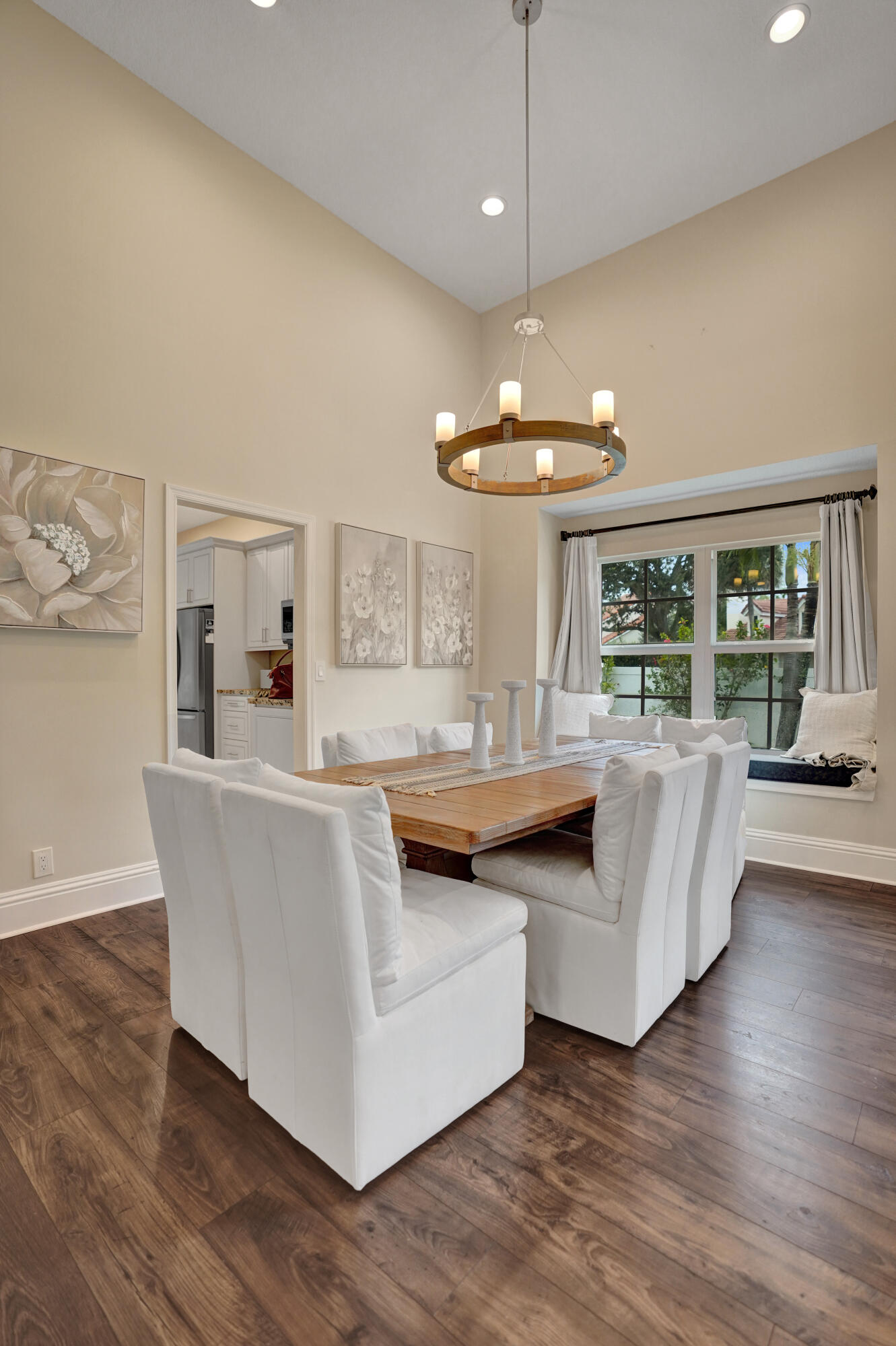 6400 NW 57TH Lane