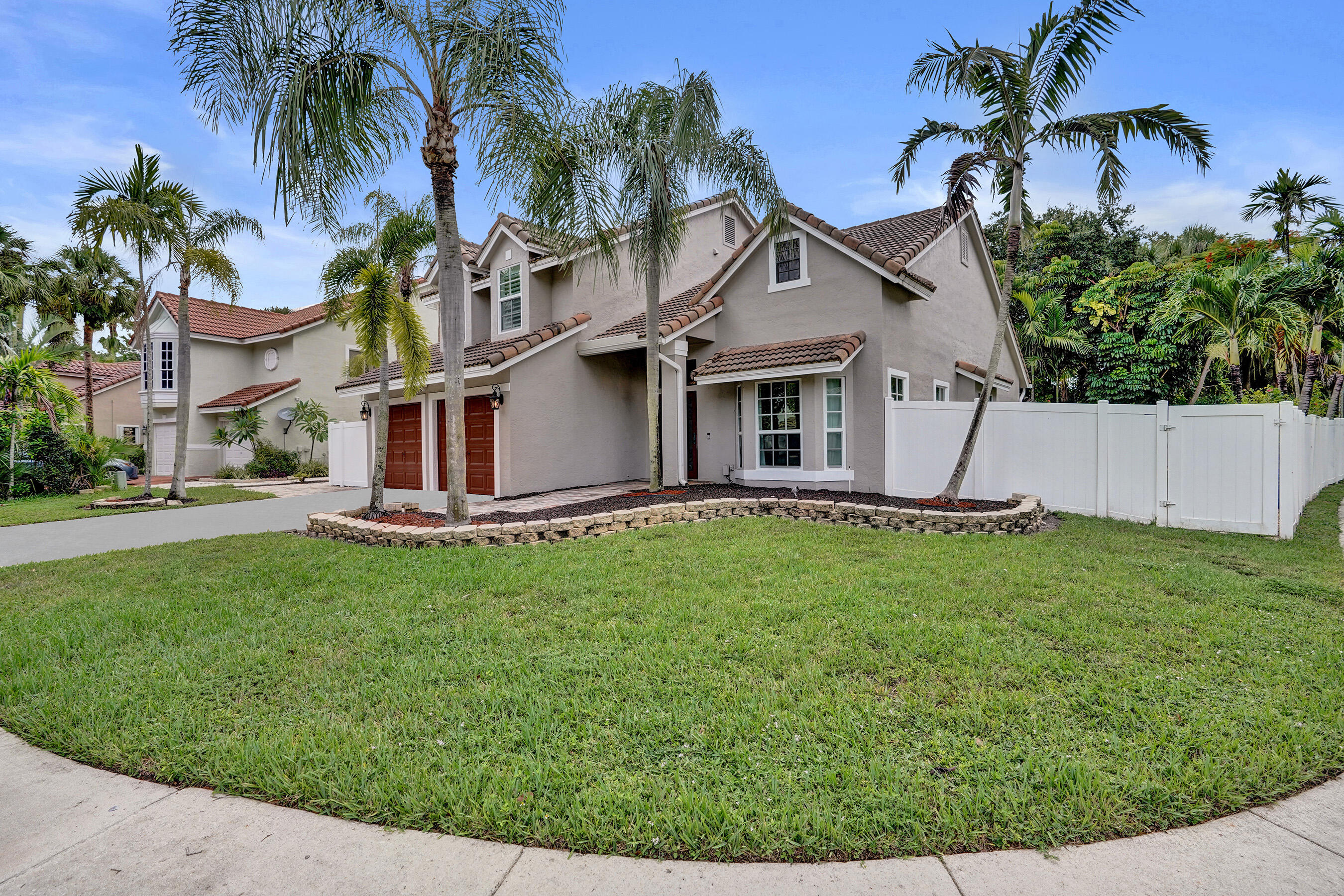 6400 NW 57TH Lane