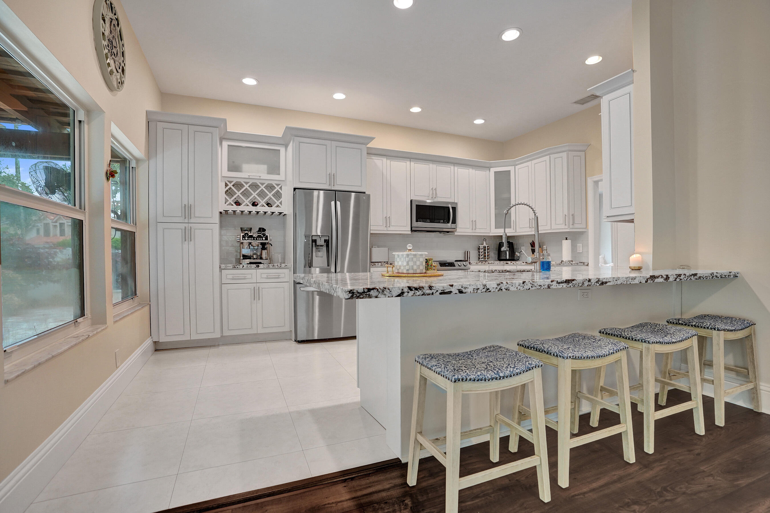 6400 NW 57TH Lane