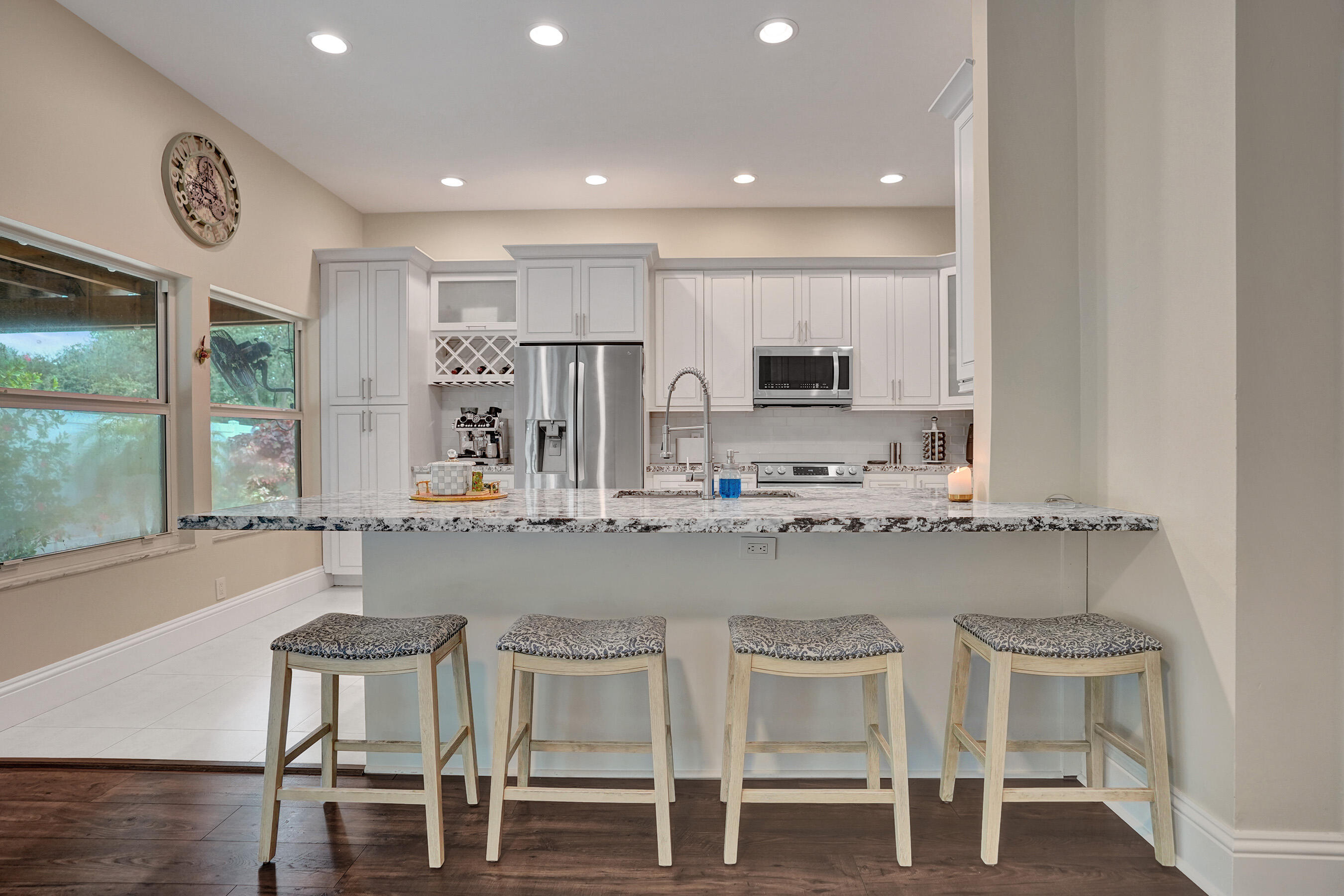 6400 NW 57TH Lane