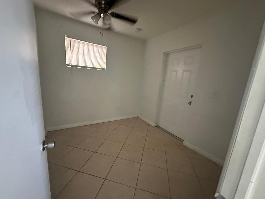 705 NE 3RD Street 2
