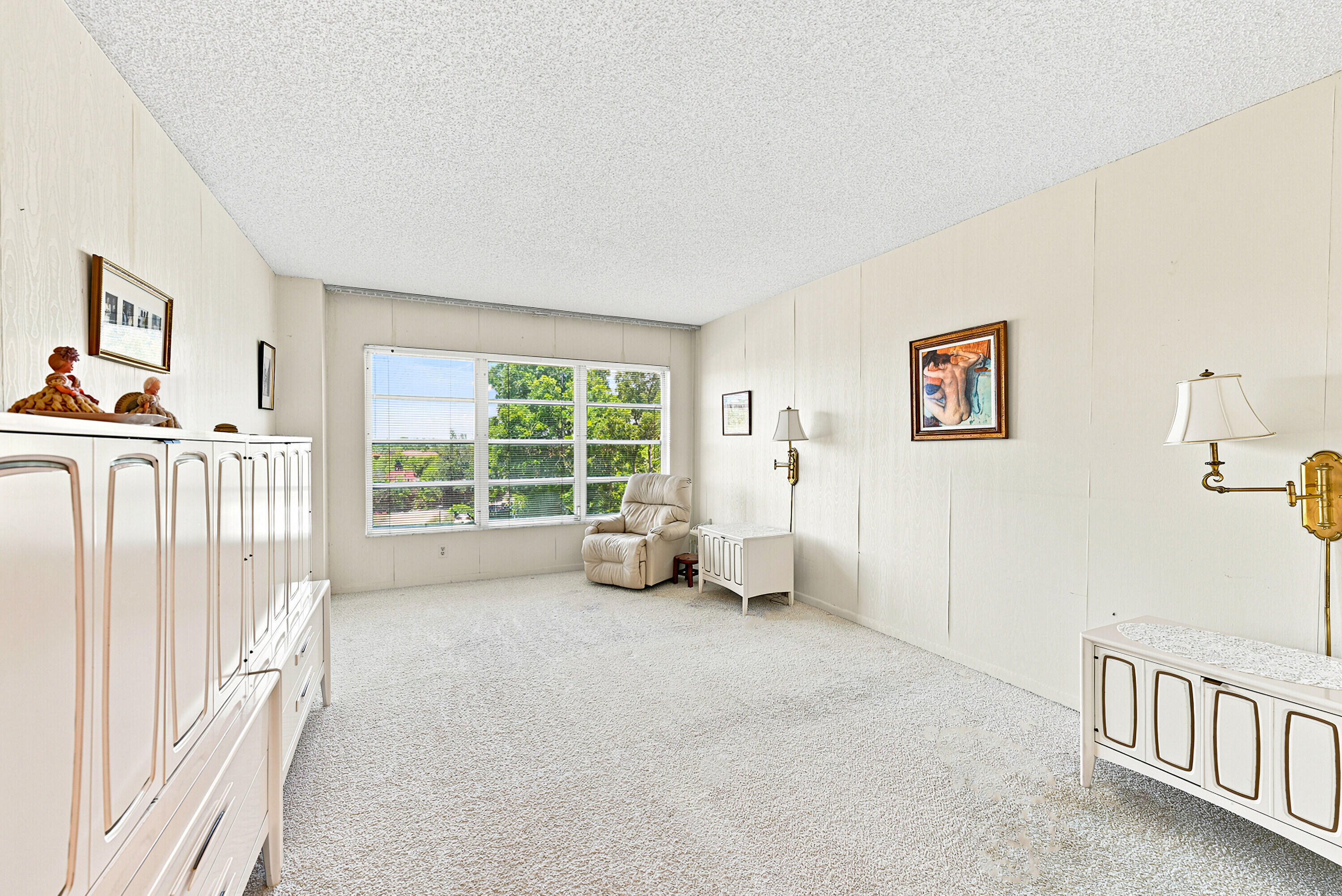 10777 W Sample Road 407