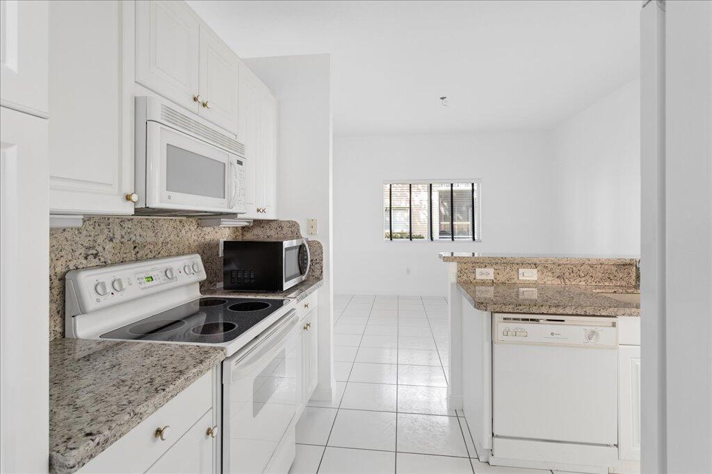 7937 EXETER Circle E 102