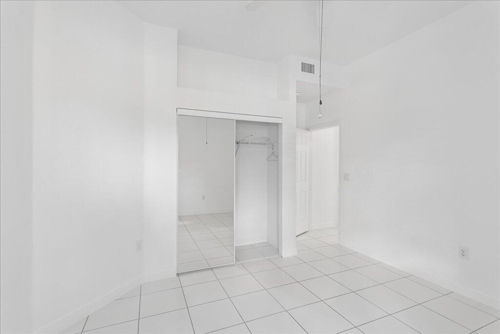 7937 EXETER Circle E 102