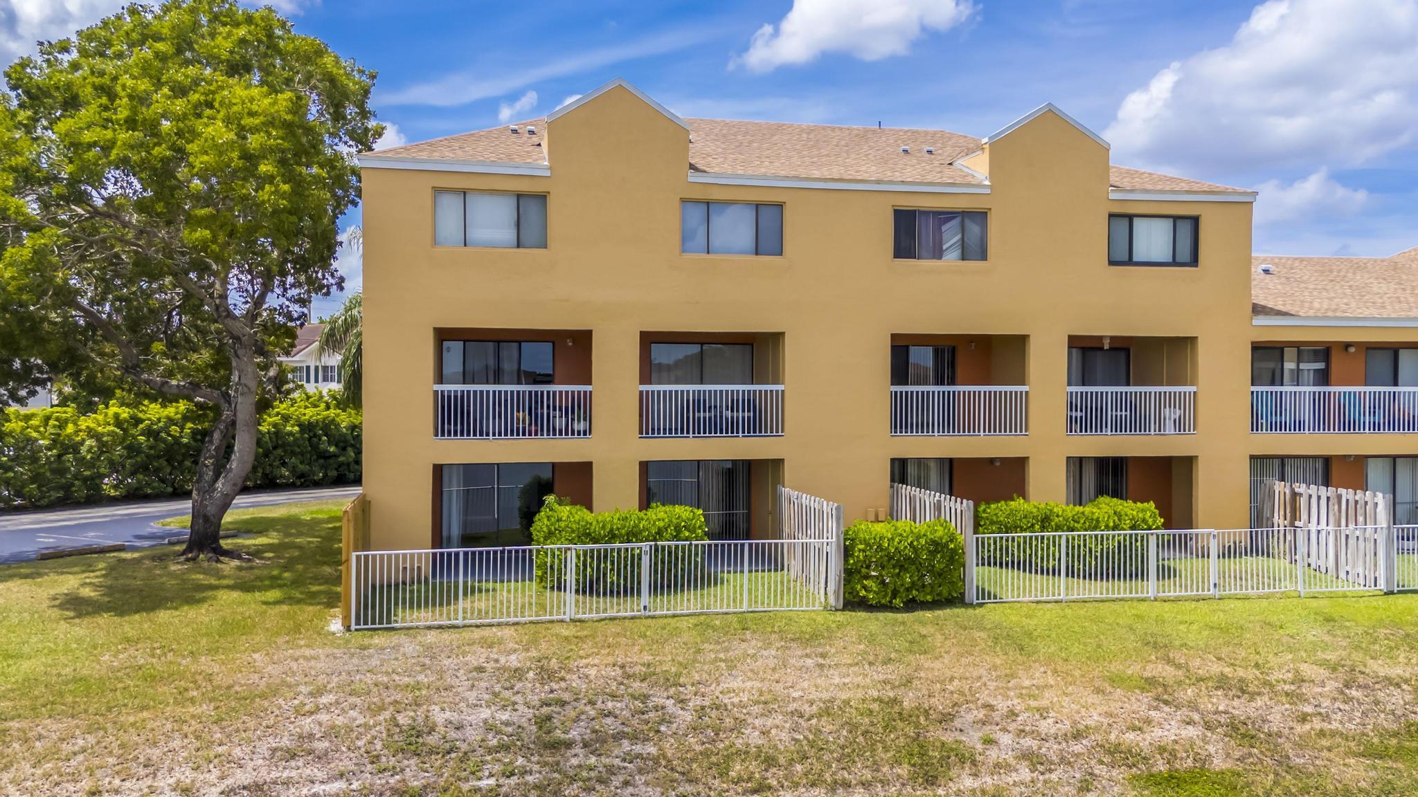 5200 NW 31st Avenue 98