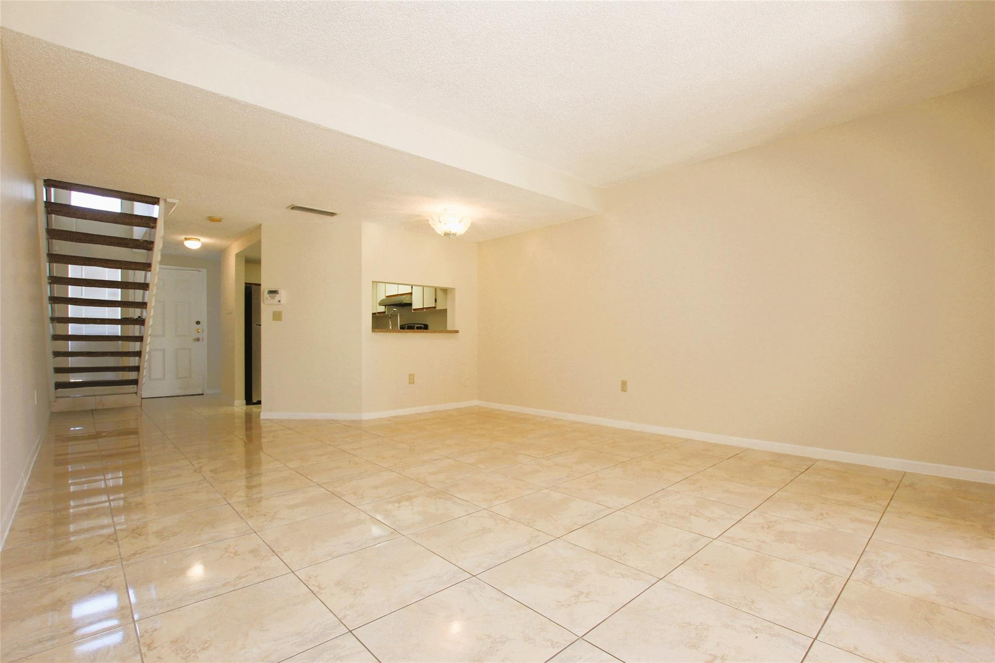 5200 NW 31st Avenue 98