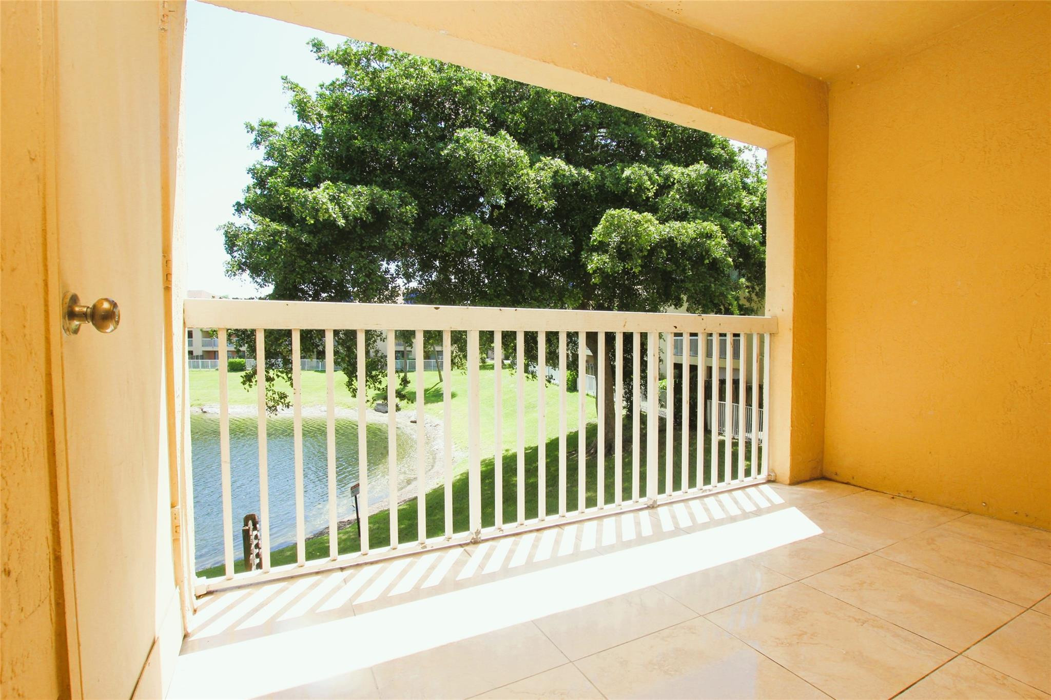 5200 NW 31st Avenue 98