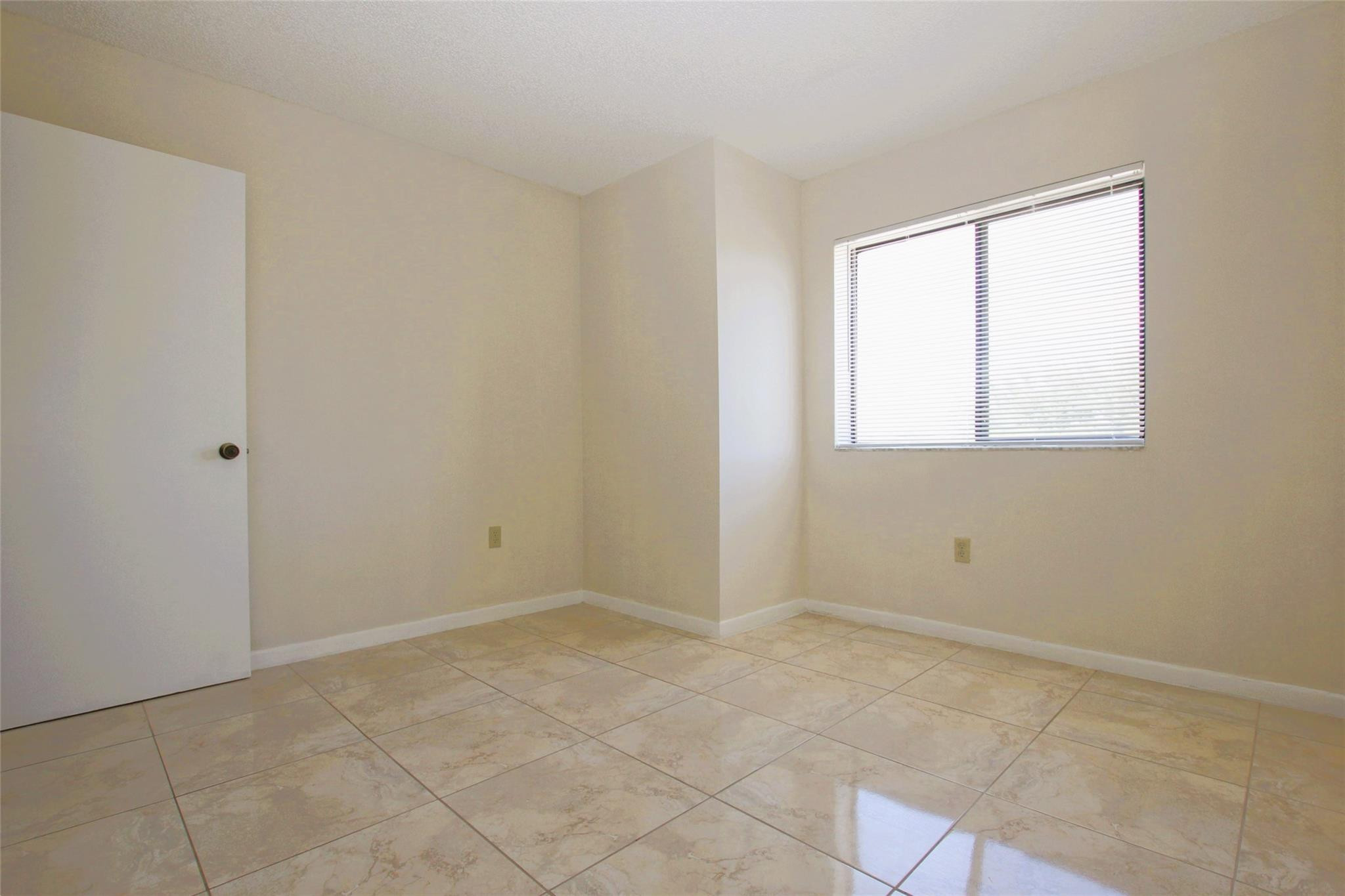 5200 NW 31st Avenue 98