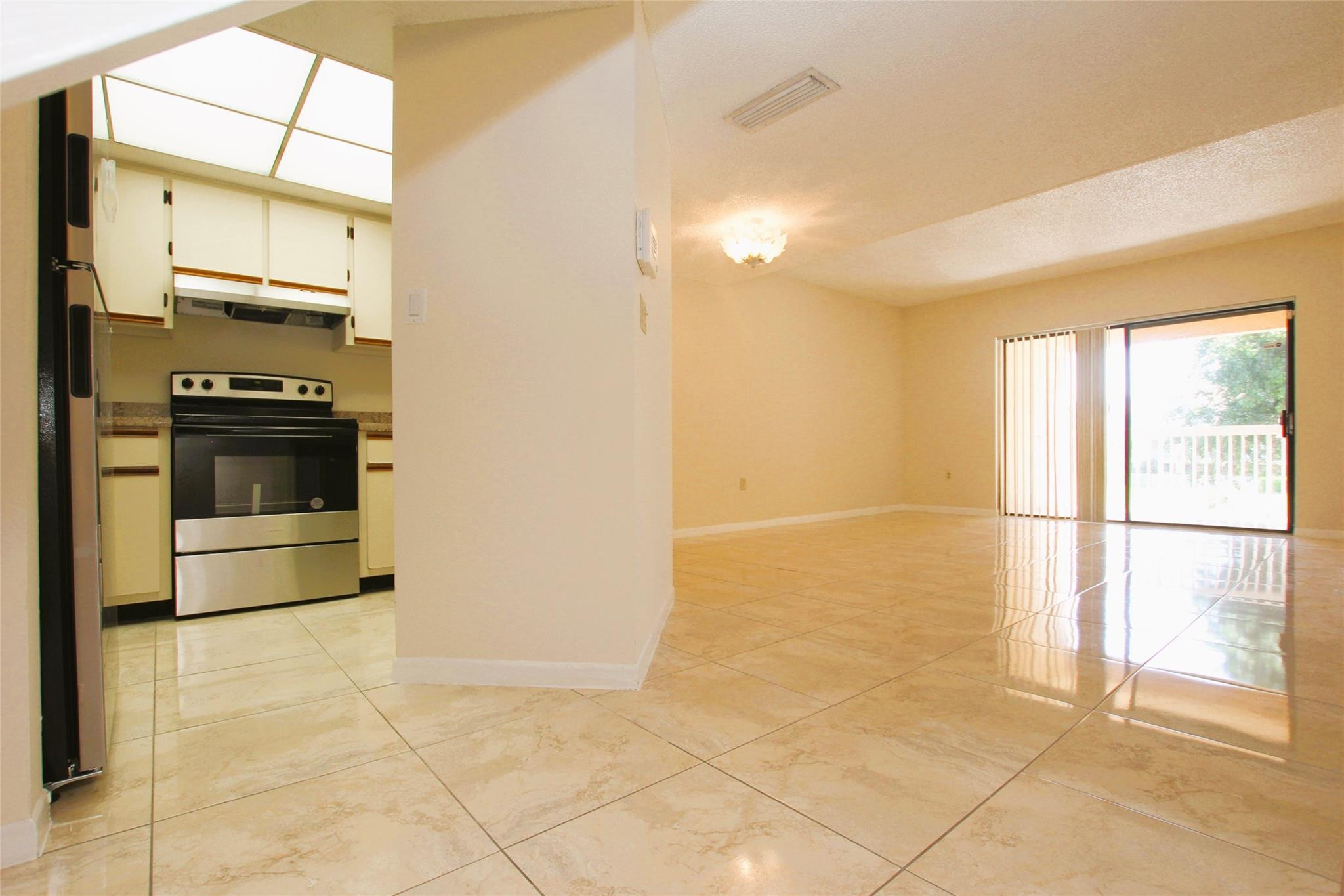 5200 NW 31st Avenue 98
