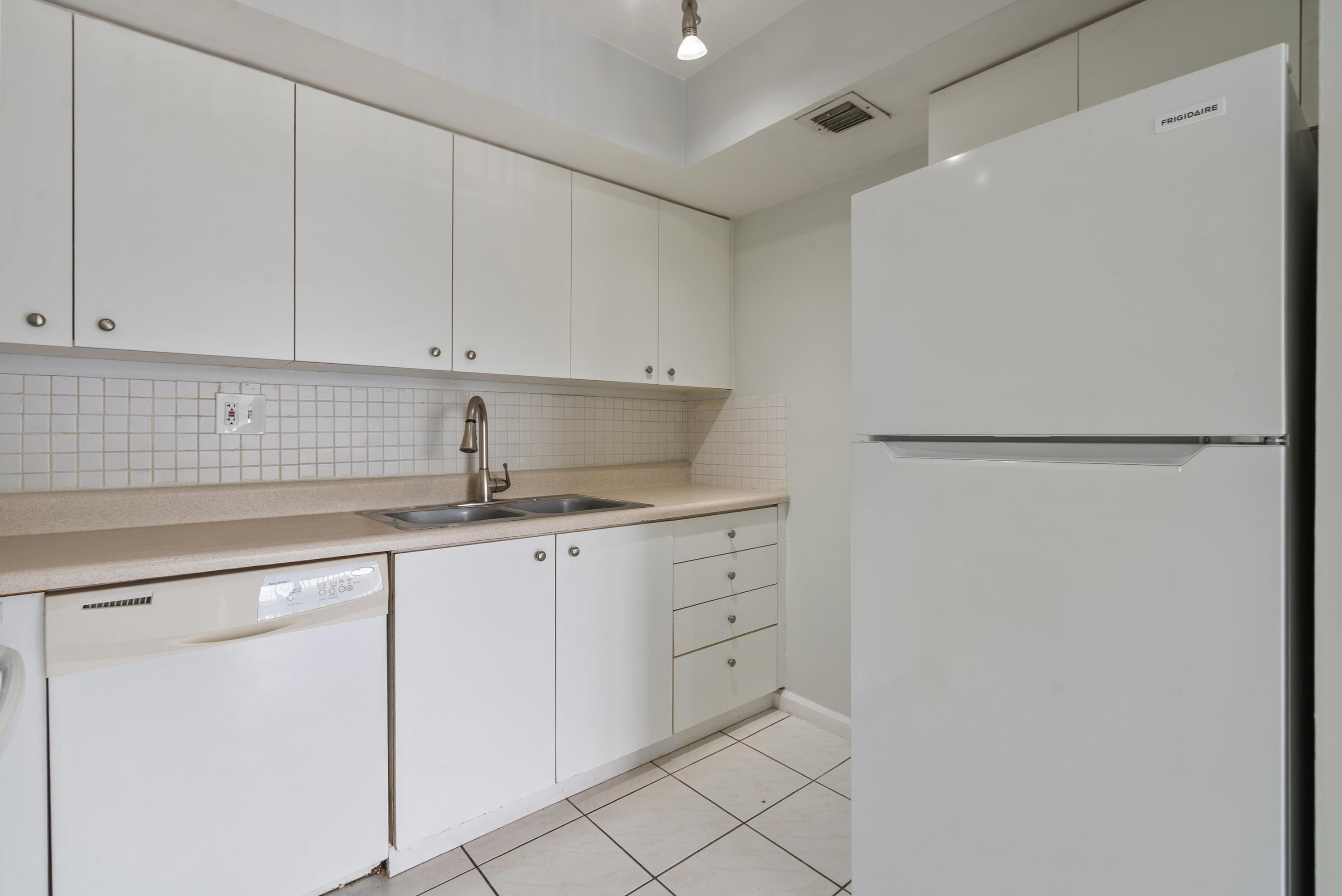 701 NW 19TH Street 306