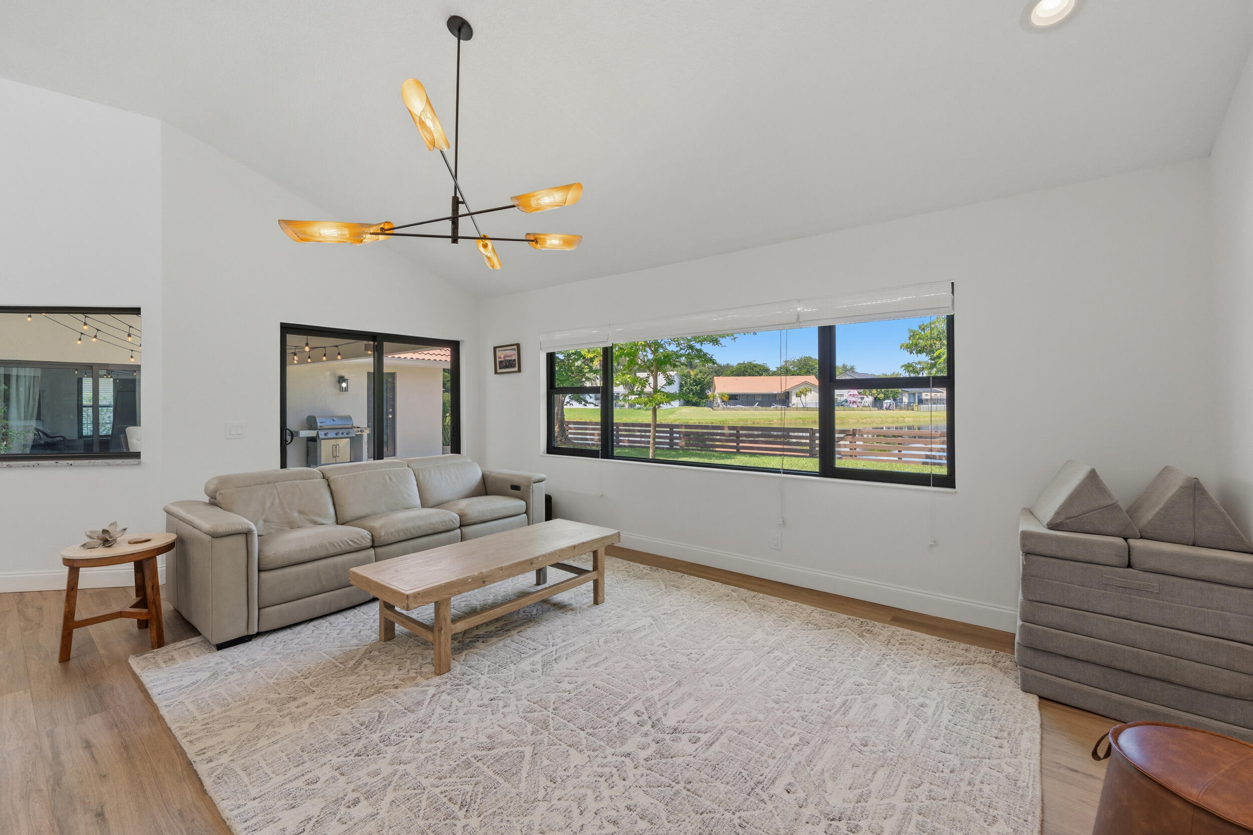 546 NW 105TH Drive