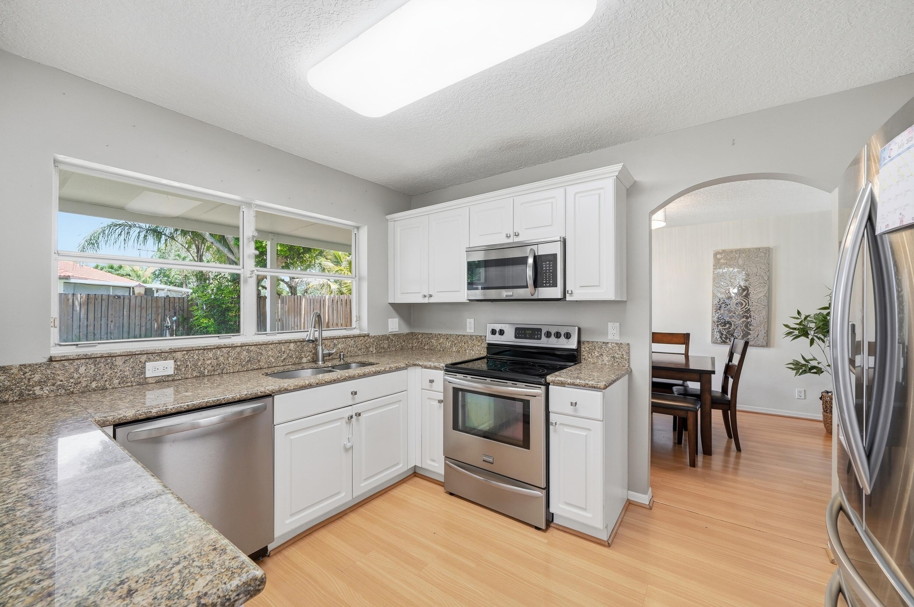 6261 NW 38TH Drive