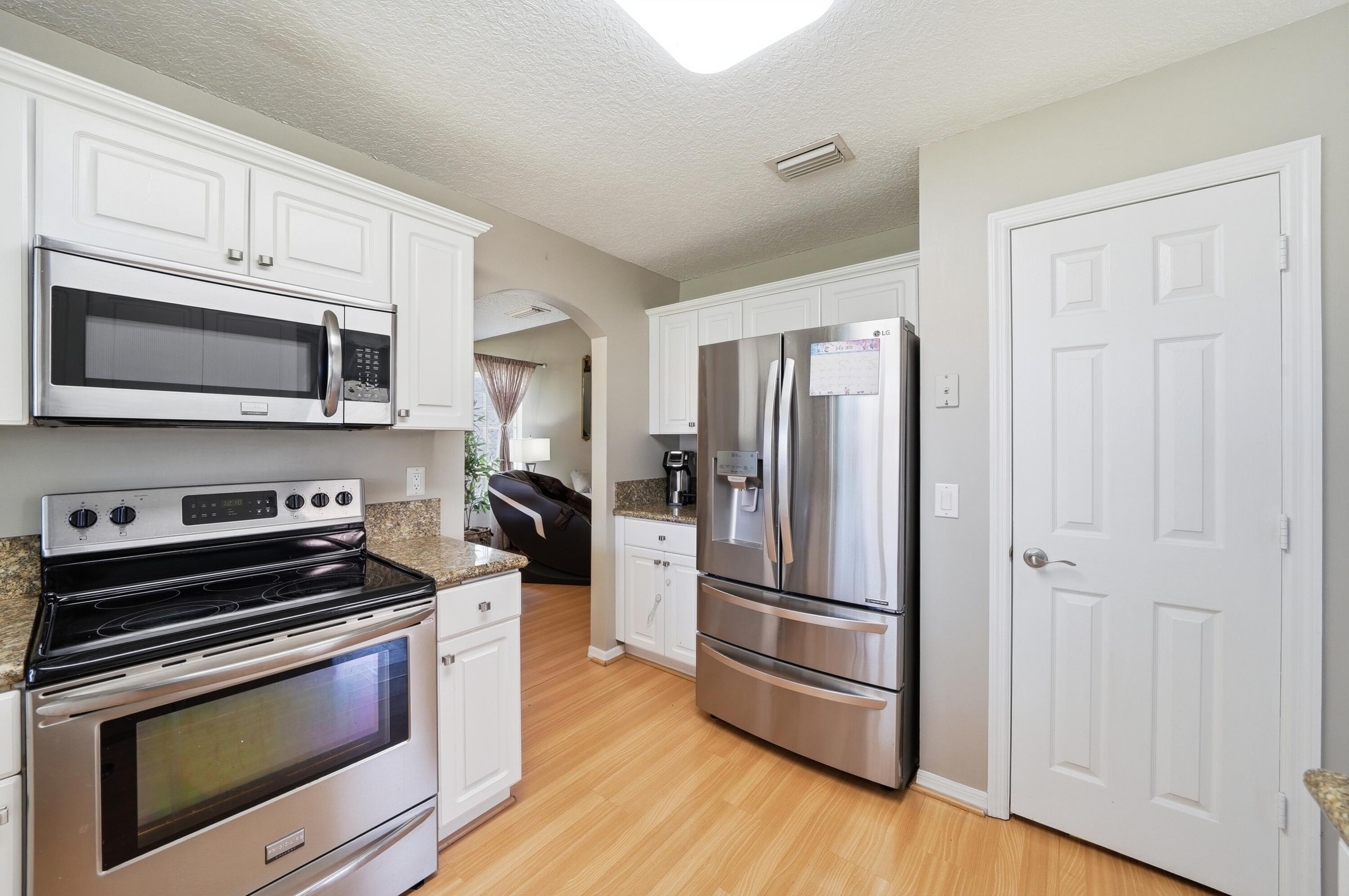 6261 NW 38TH Drive