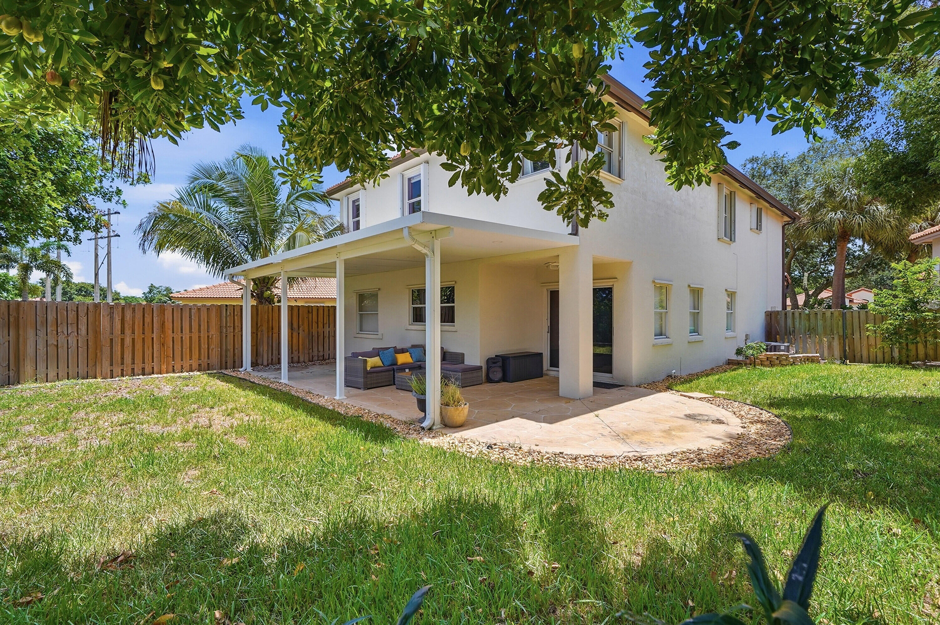 6261 NW 38TH Drive
