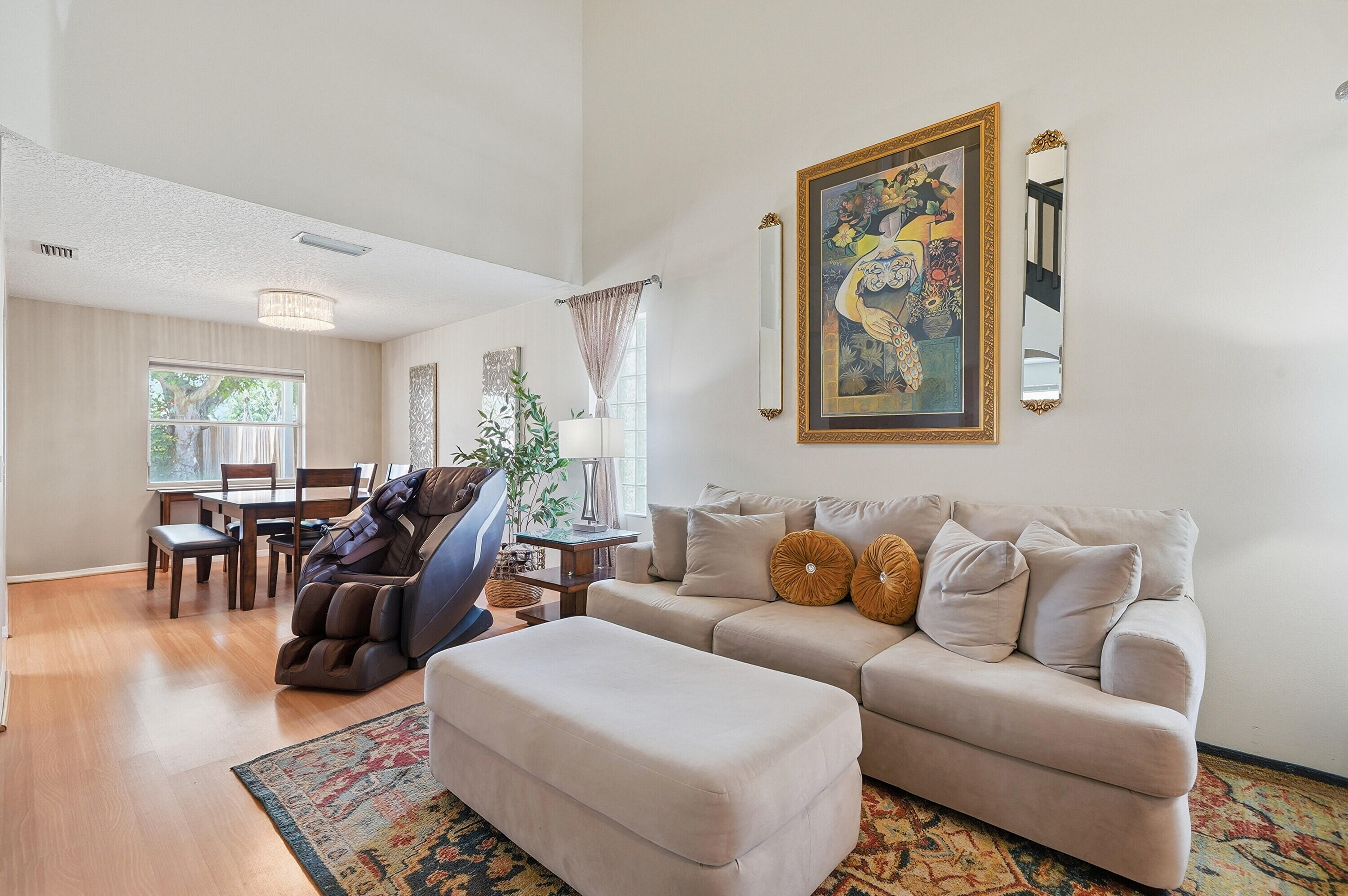 6261 NW 38TH Drive