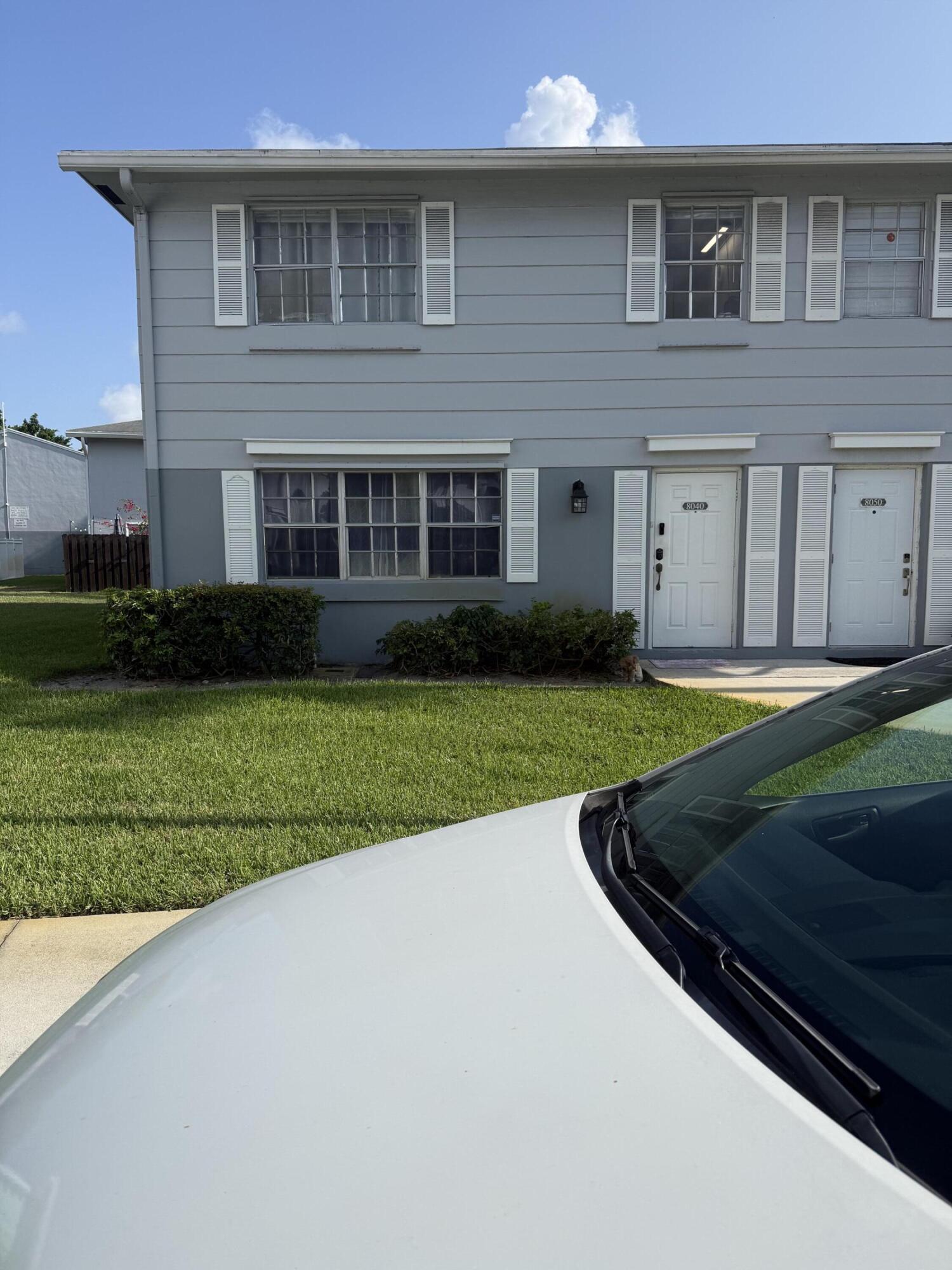 8040 SW 17TH Place 1-6