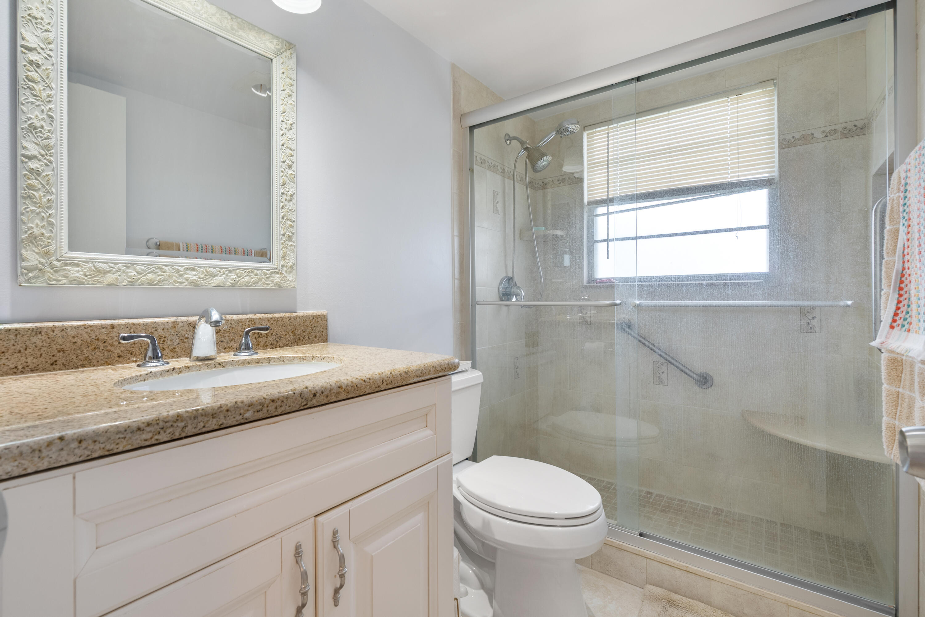 4060 CORNWALL C
