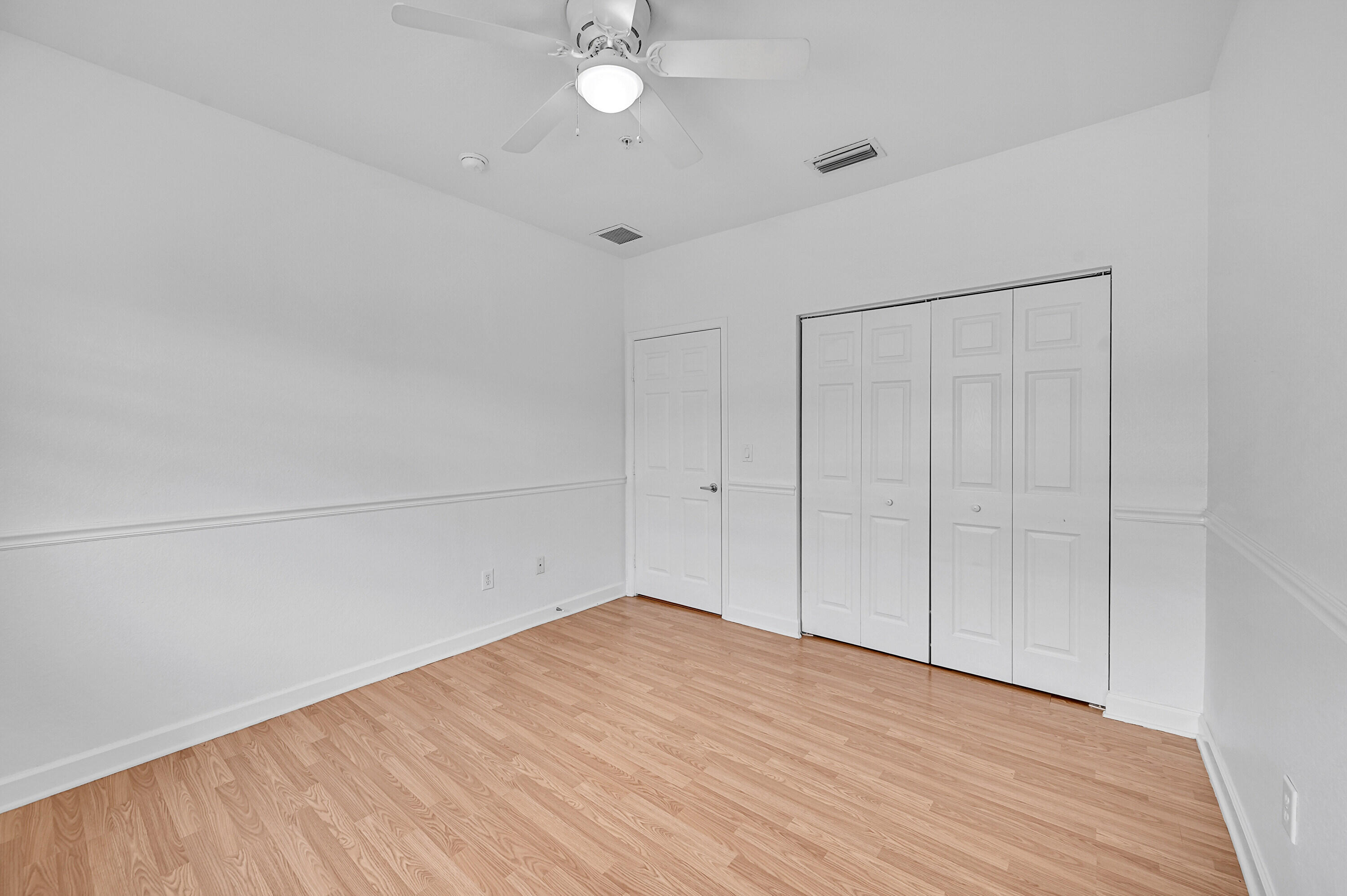 453 NE 1ST Street