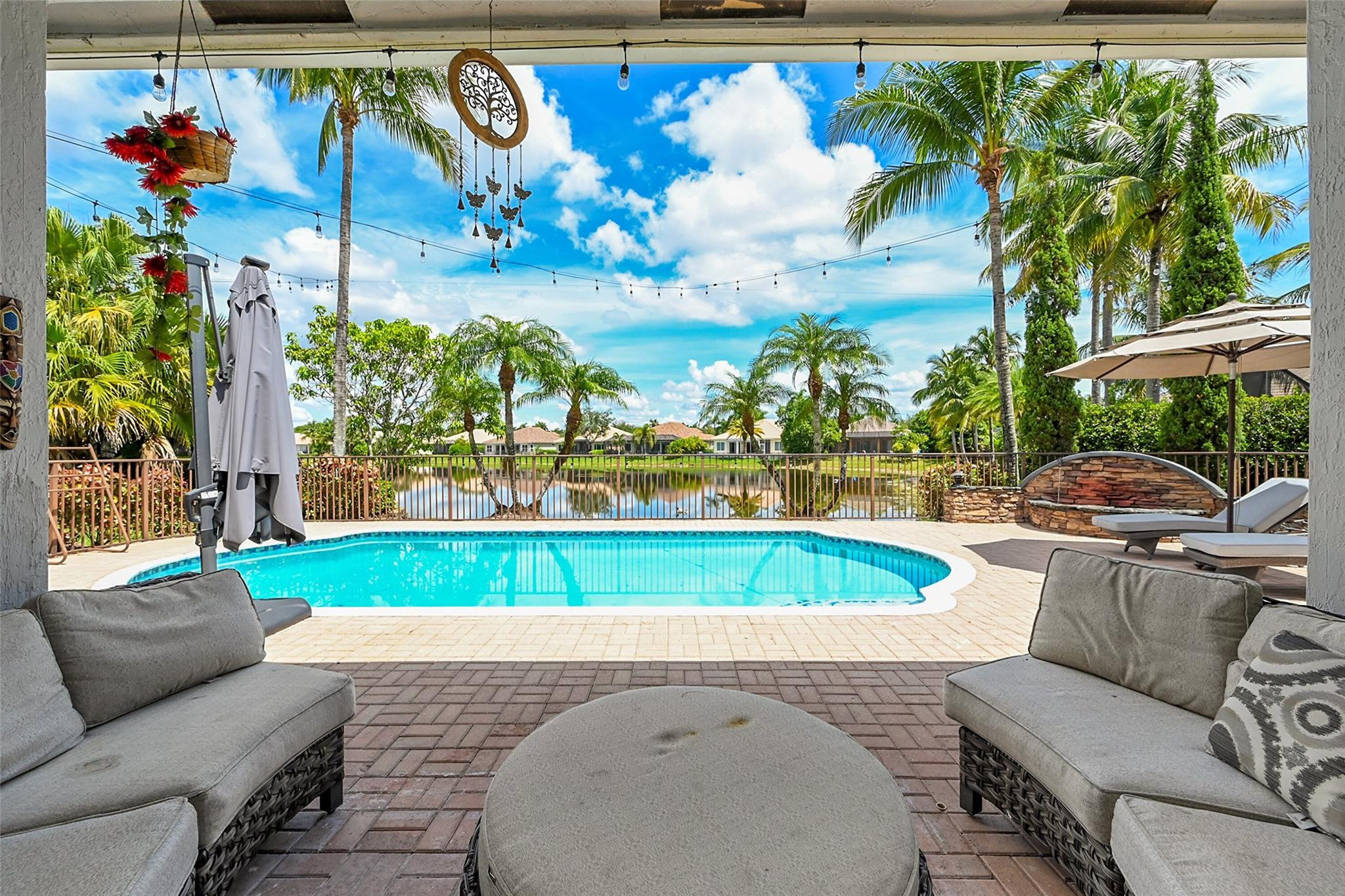 11163 NW 69TH Place
