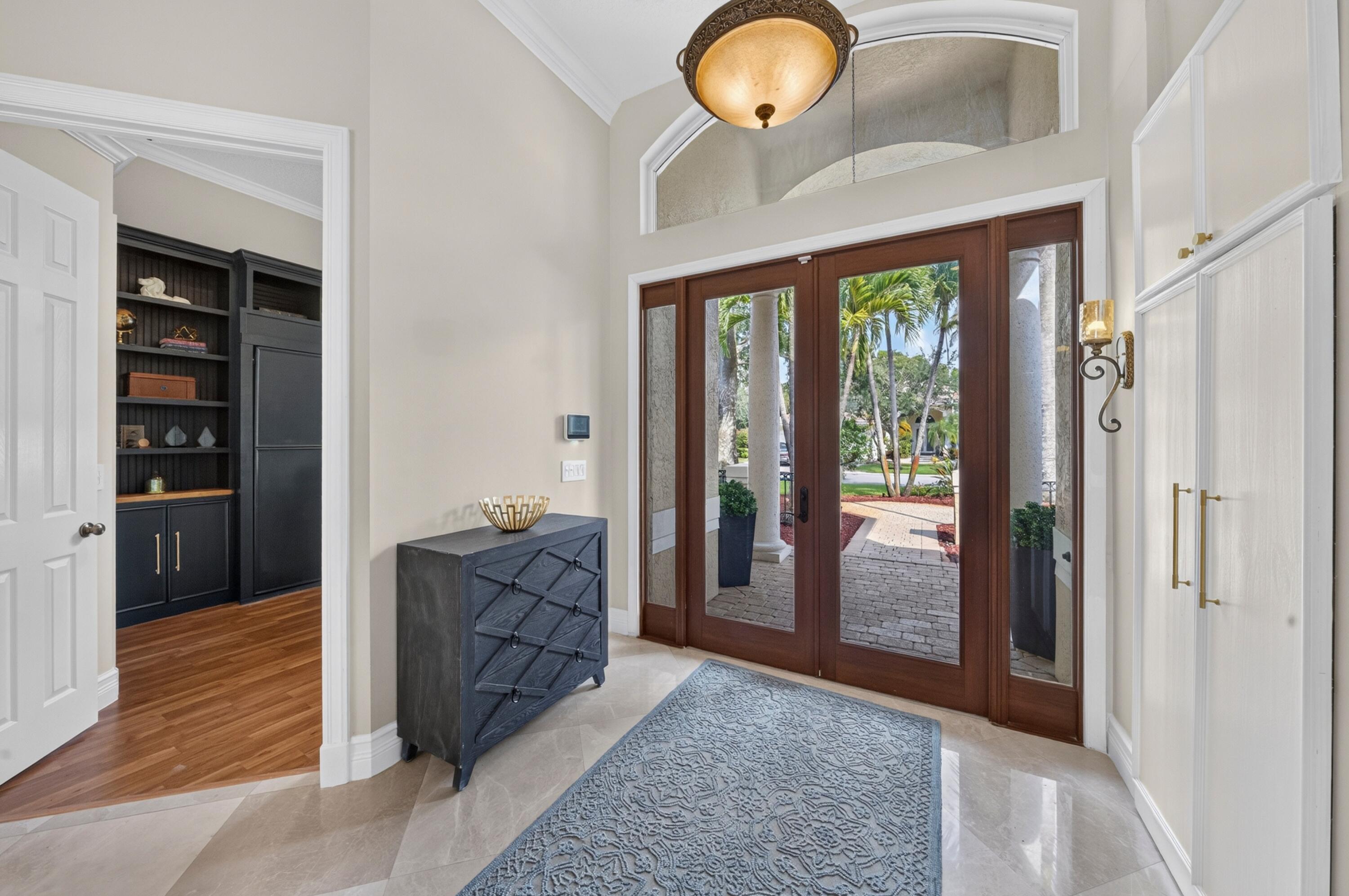 10506 NW 66th Street