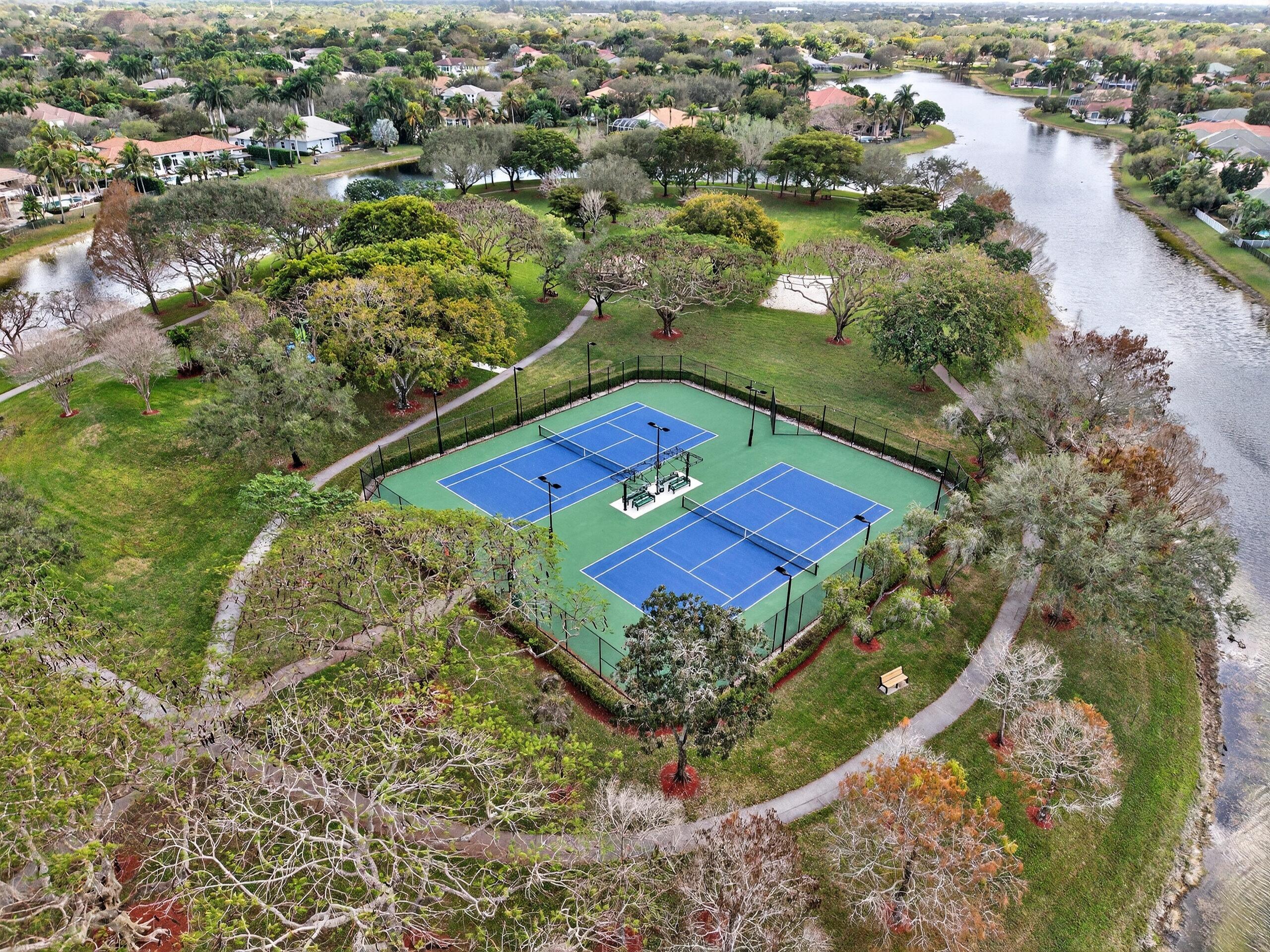 10506 NW 66th Street