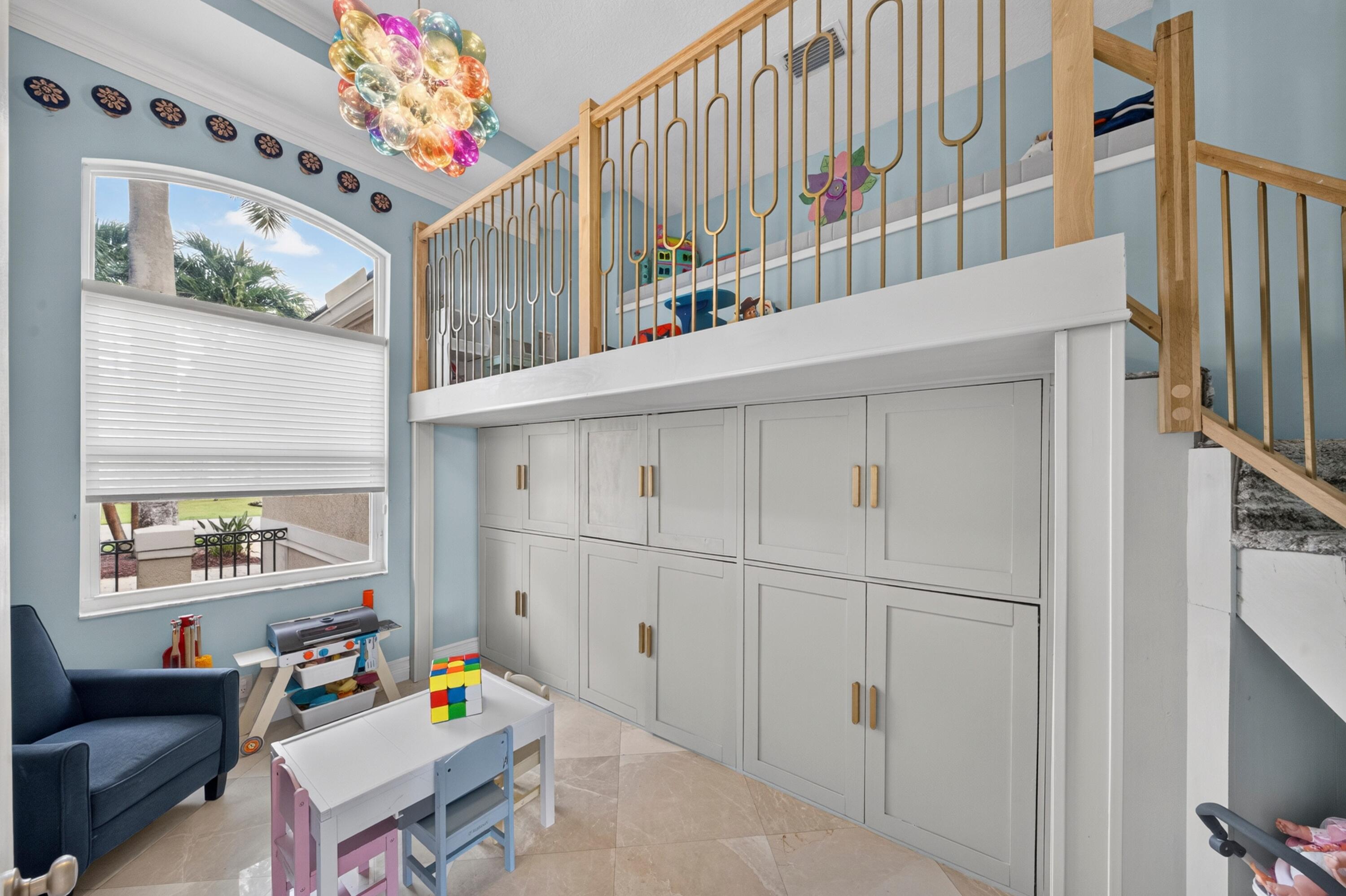 10506 NW 66th Street