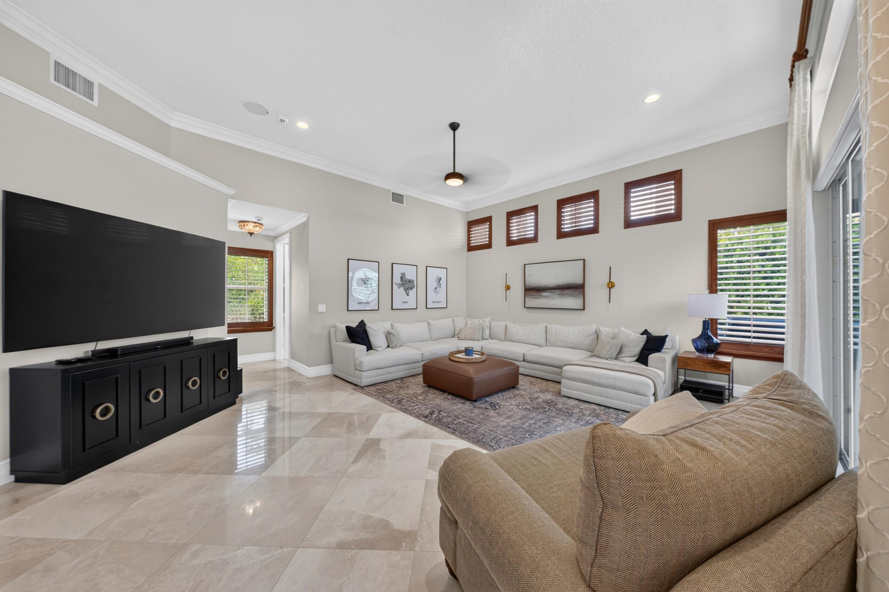 10506 NW 66th Street