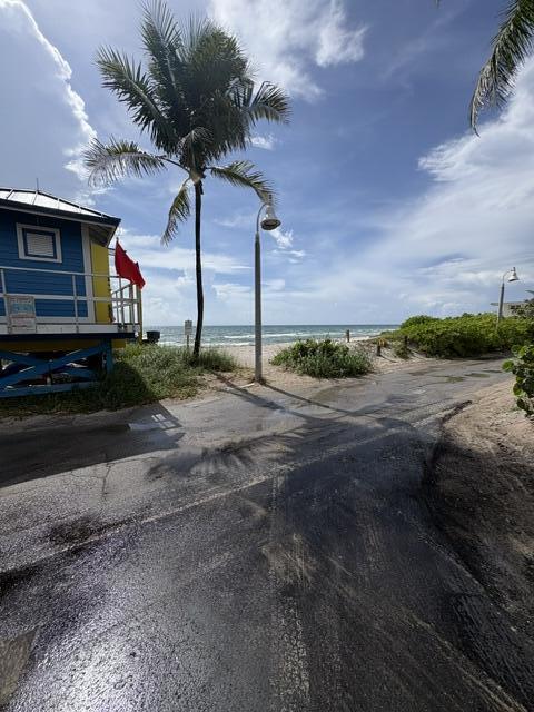 5785 N SURF Road