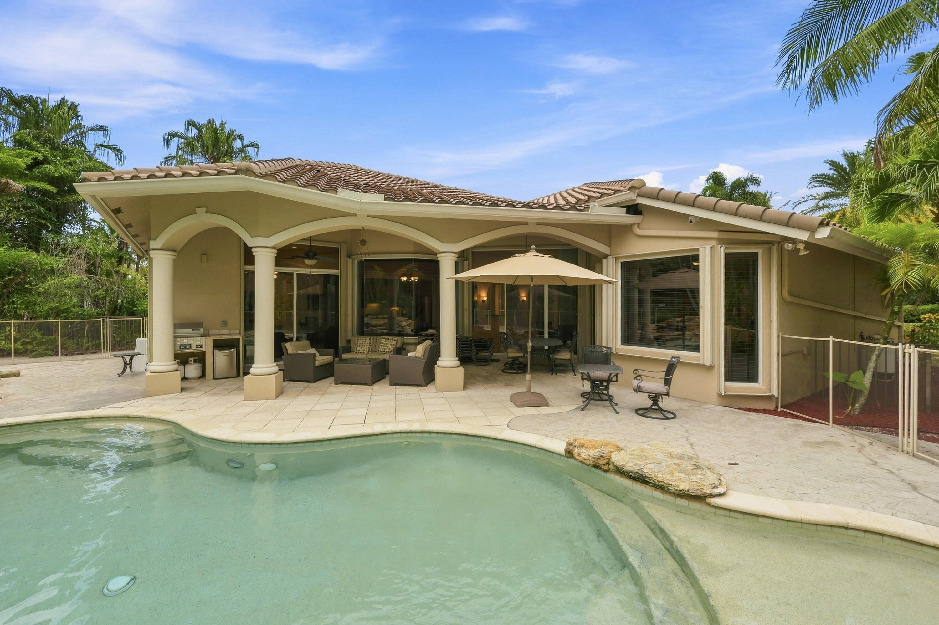 11889 NW 12TH Drive