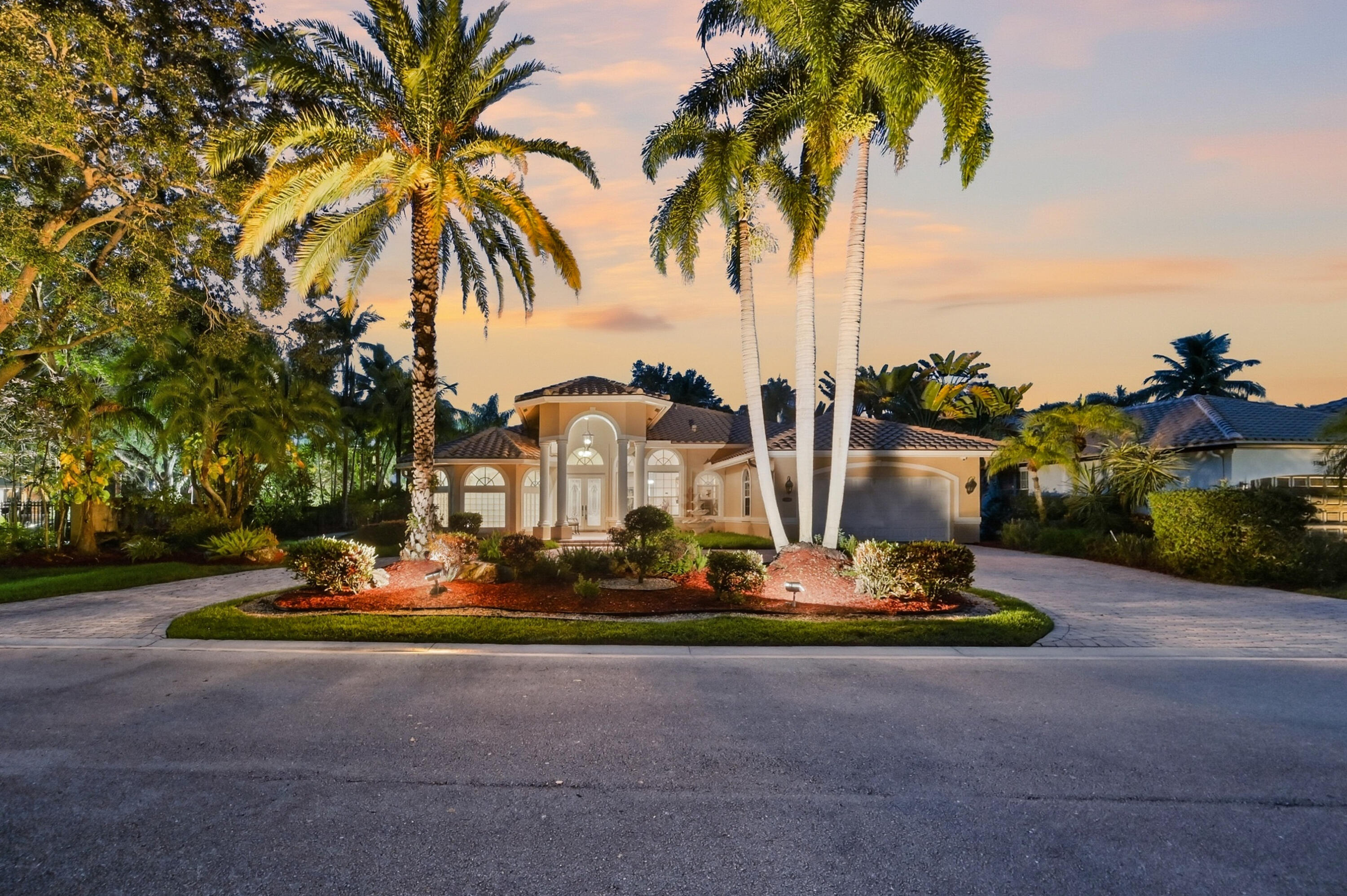 11889 NW 12TH Drive