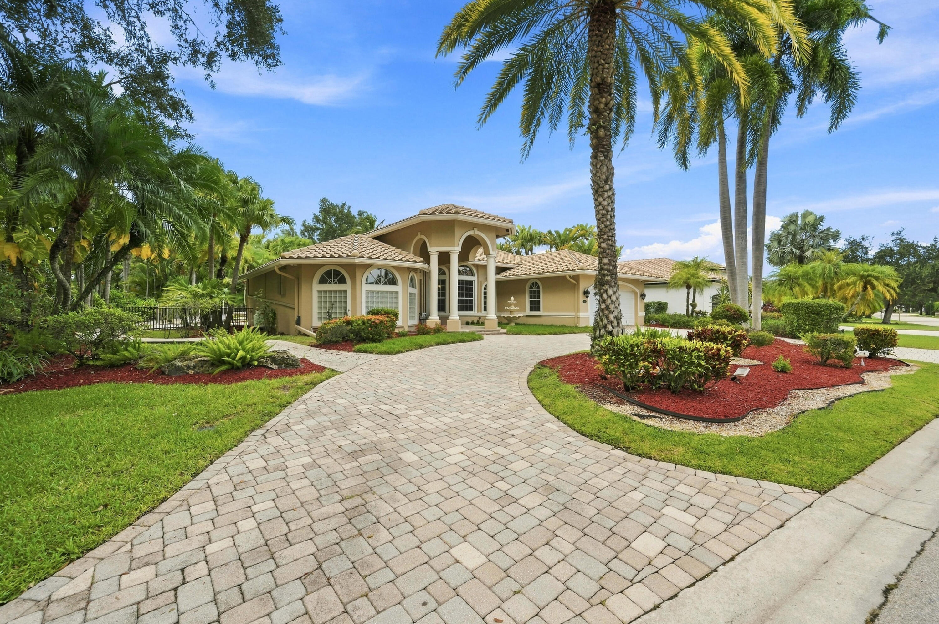 11889 NW 12TH Drive
