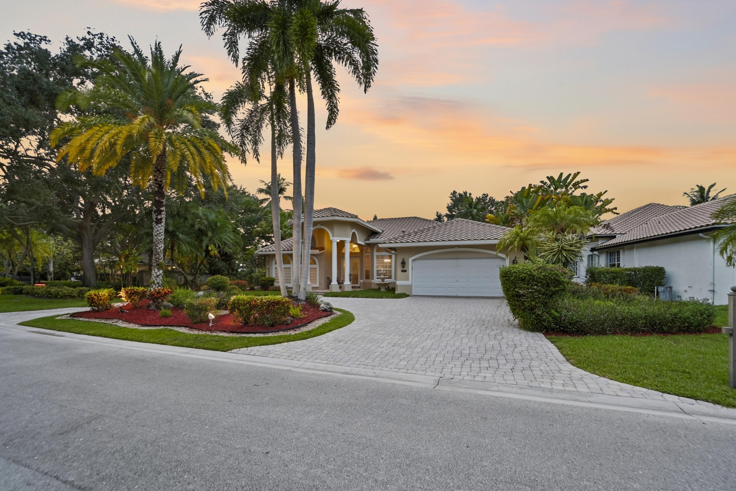 11889 NW 12TH Drive